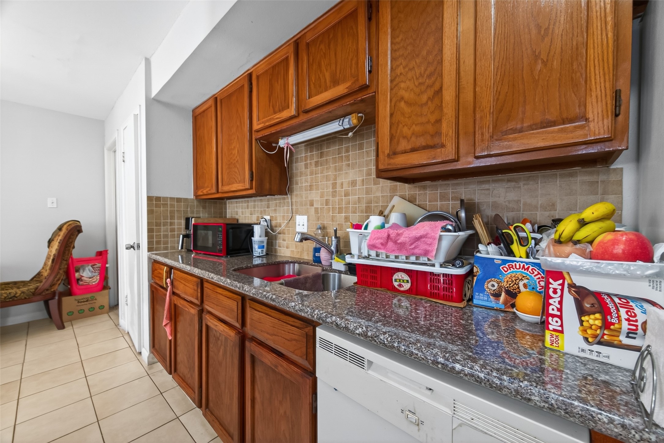 7709 Shadow Hill Lane Property Photo 13