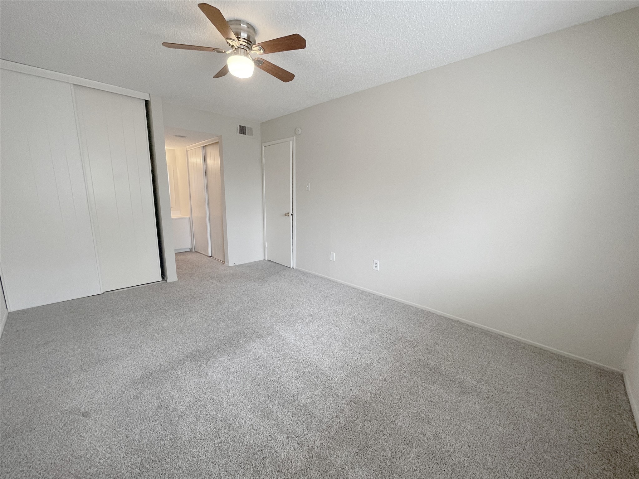12023 Greenwood Forest Drive B Property Photo 13