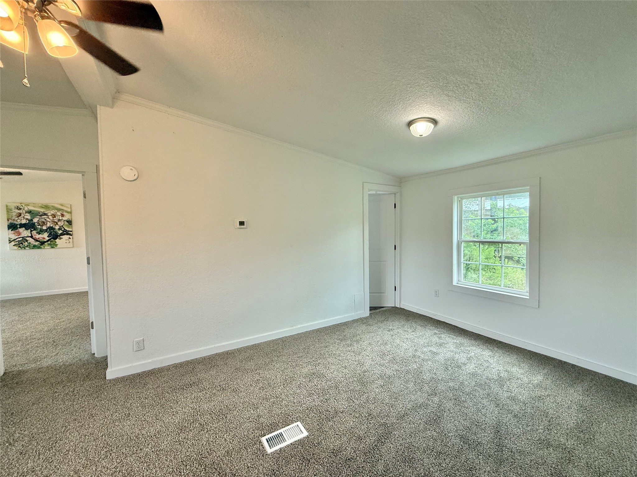237 Linda Lane Property Photo 6