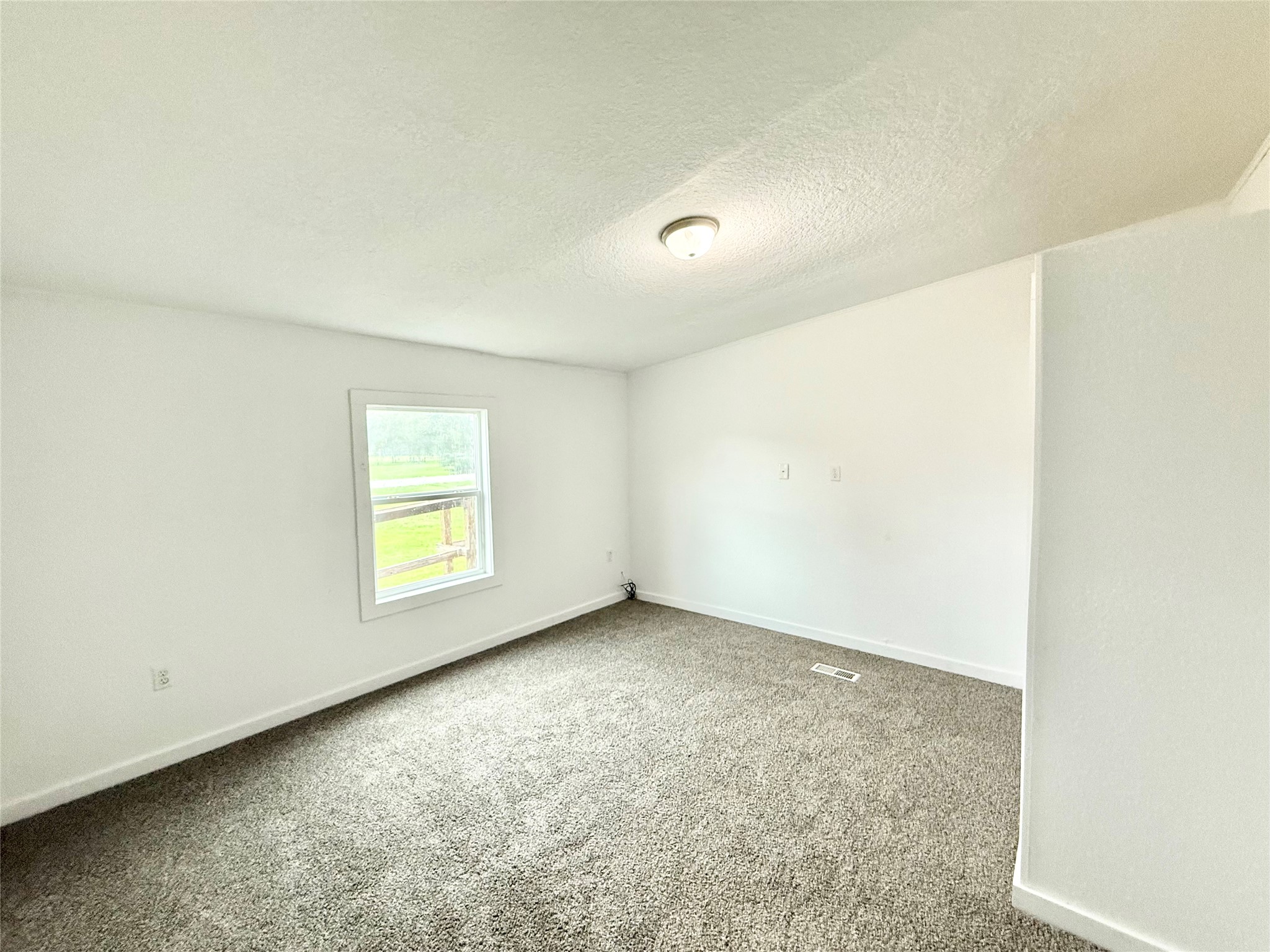 237 Linda Lane Property Photo 11