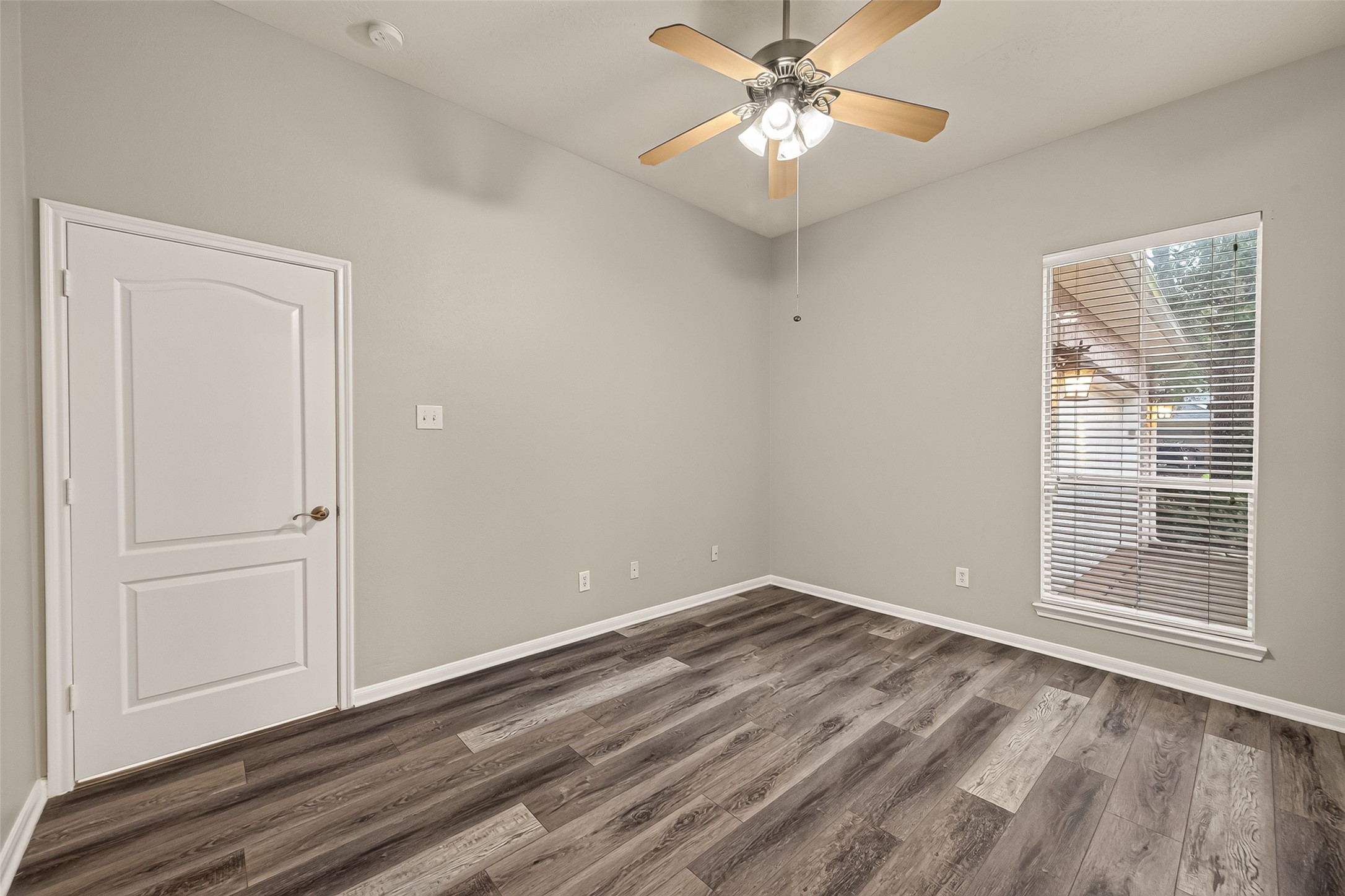 3315 Long Briar Lane Property Photo 32