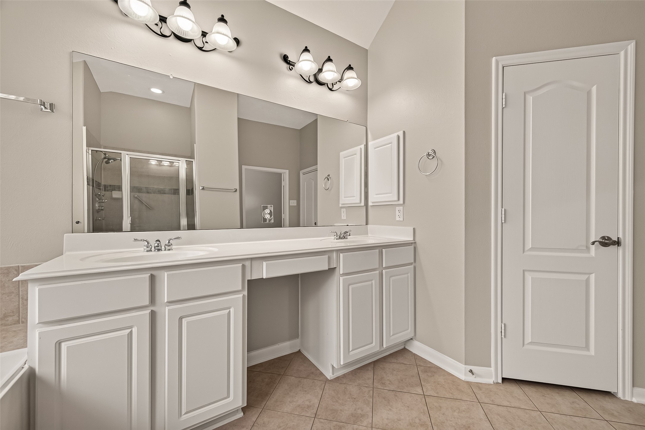 3315 Long Briar Lane Property Photo 45