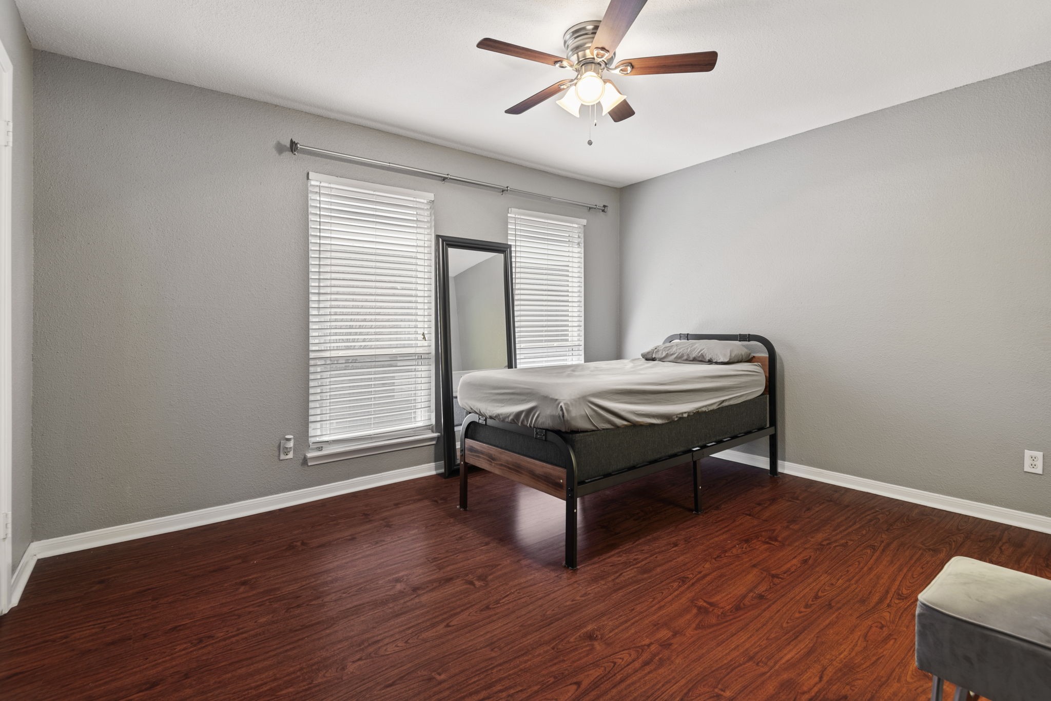 6111 Beverly Hill Street 50 Property Photo 11