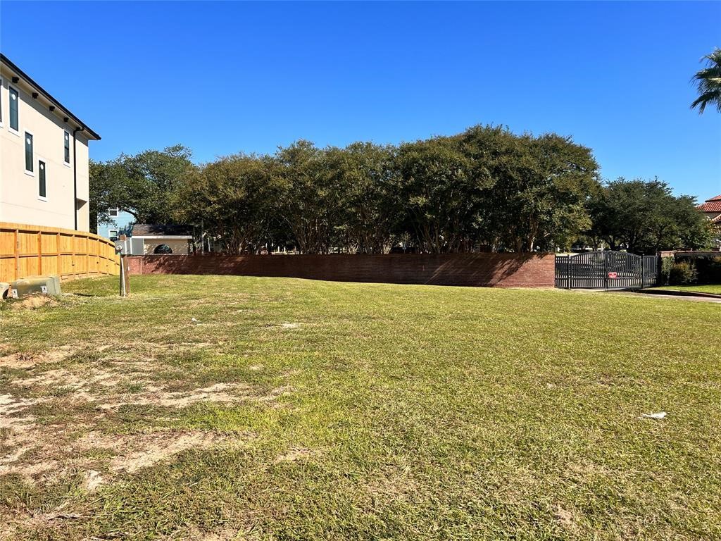 716 Harborside Way Property Photo 1