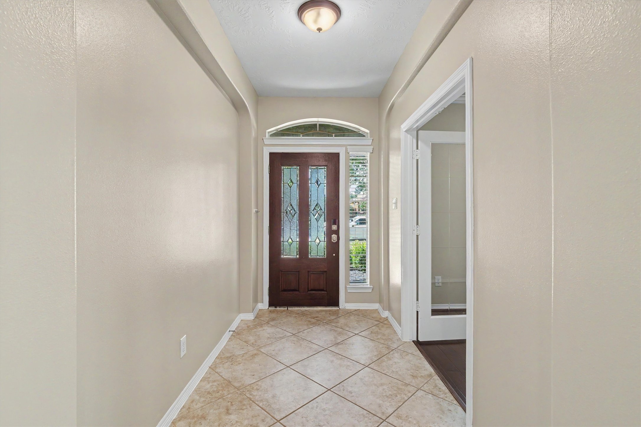 2875 Torano Circle Property Photo 4