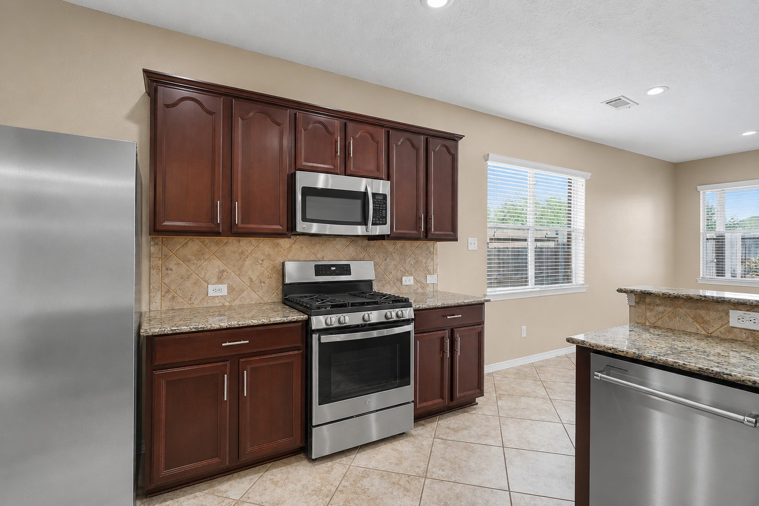 2875 Torano Circle Property Photo 12