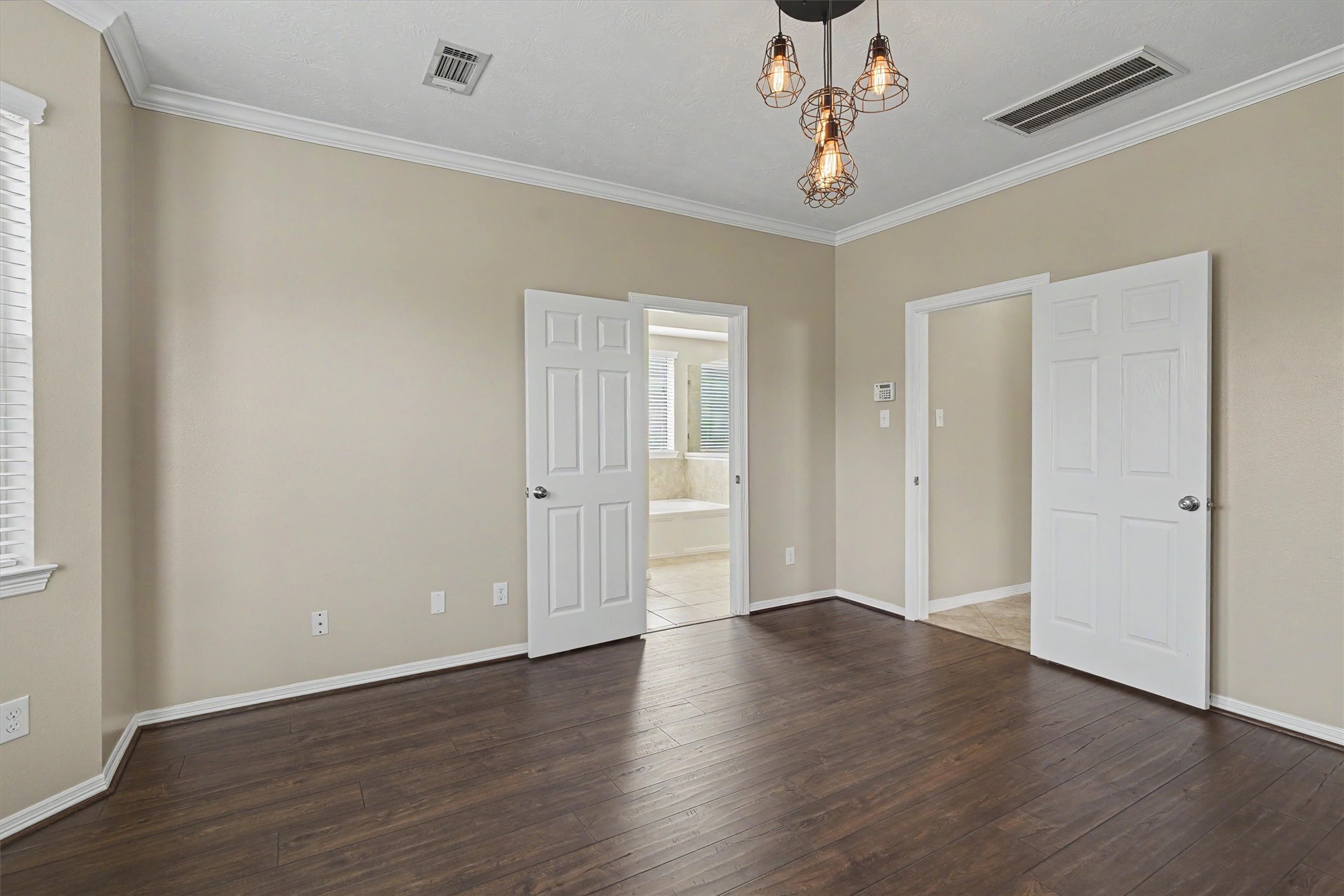2875 Torano Circle Property Photo 19