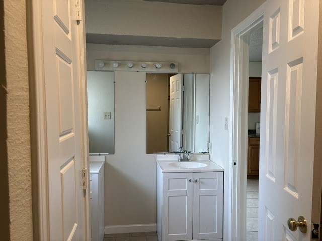 16030 Blackhawk Boulevard Property Photo 15