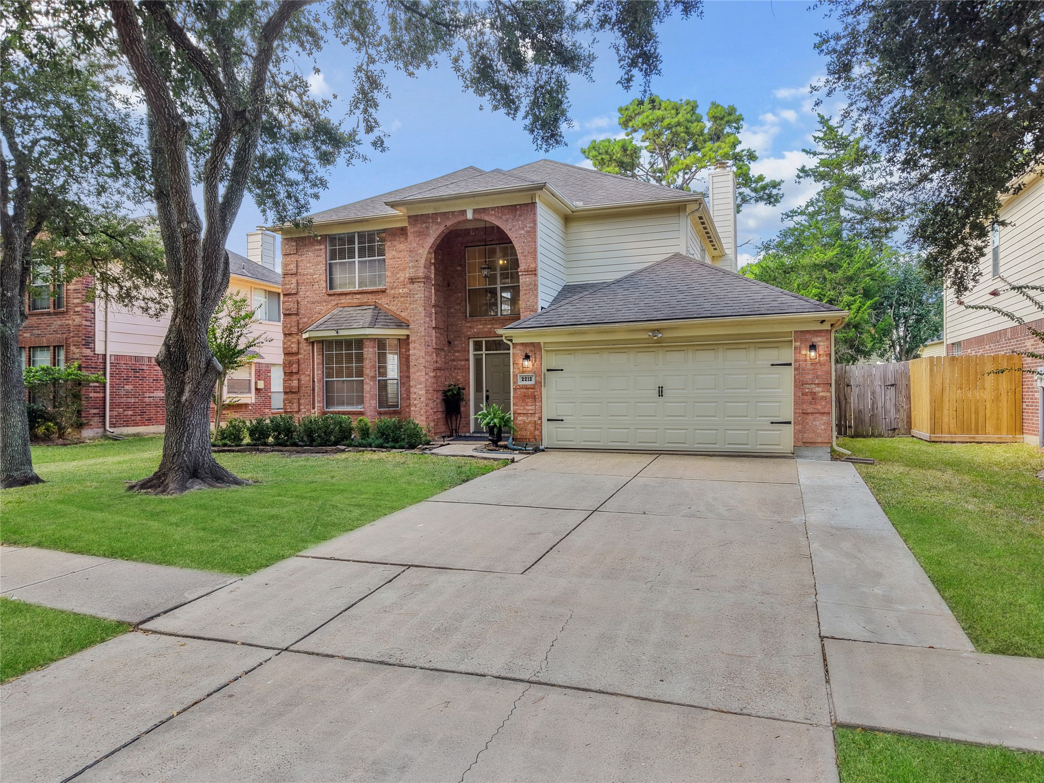 2212 Palm Lagoon Drive Property Photo 3