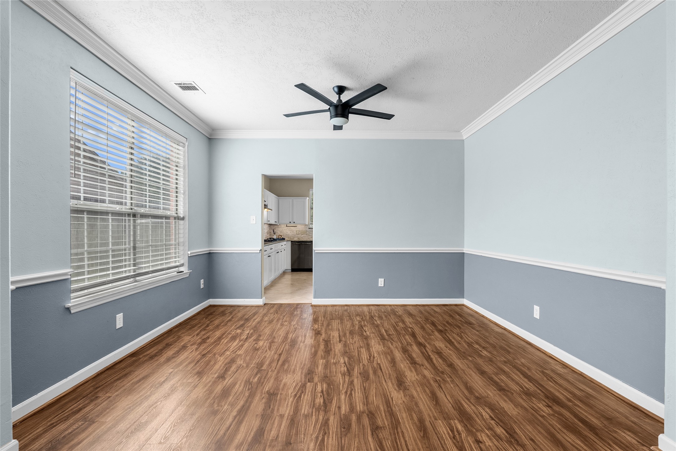 2212 Palm Lagoon Drive Property Photo 8