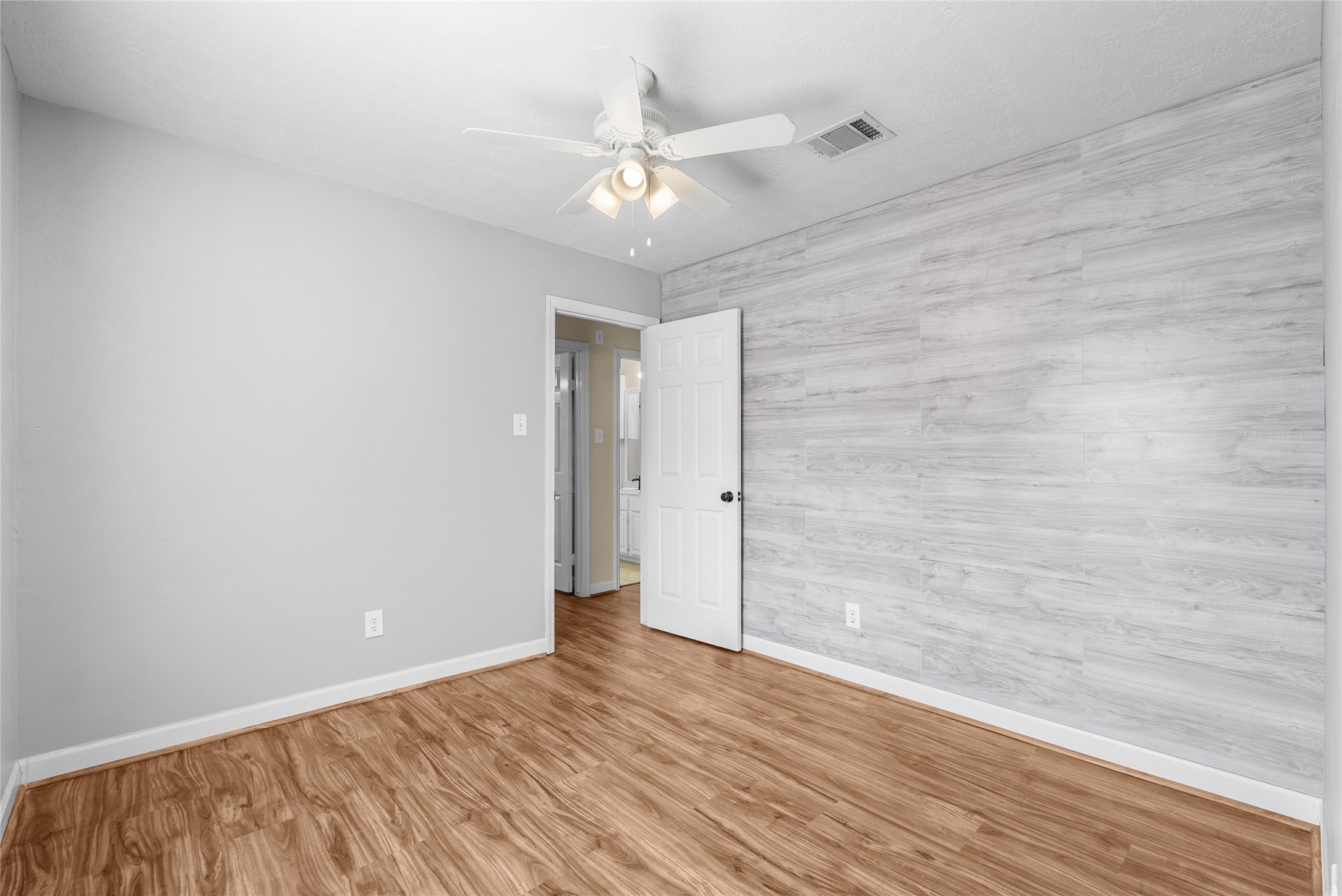2212 Palm Lagoon Drive Property Photo 33