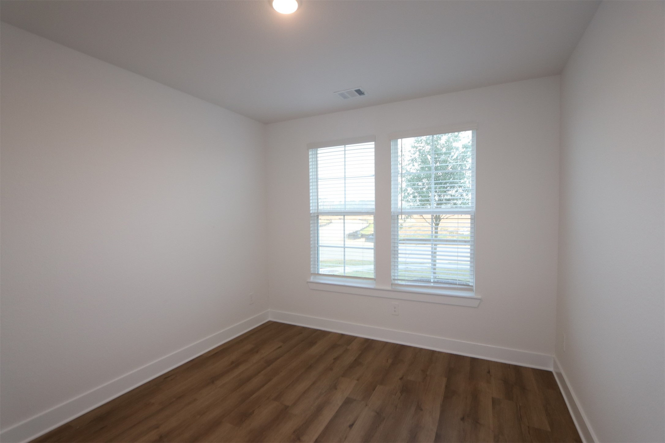 21302 Villa Spruce Lane Property Photo 27