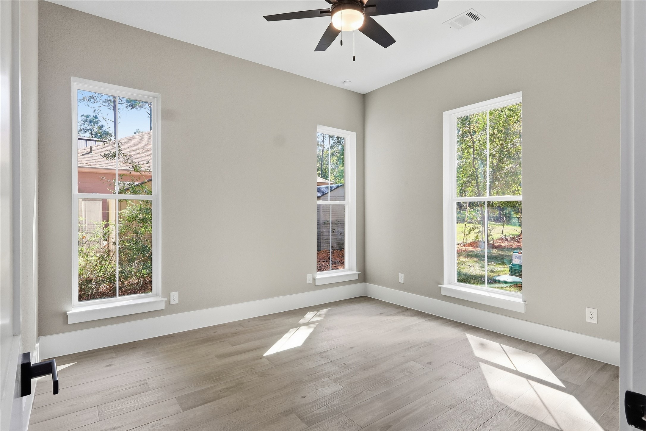 207 Creekside Property Photo 28