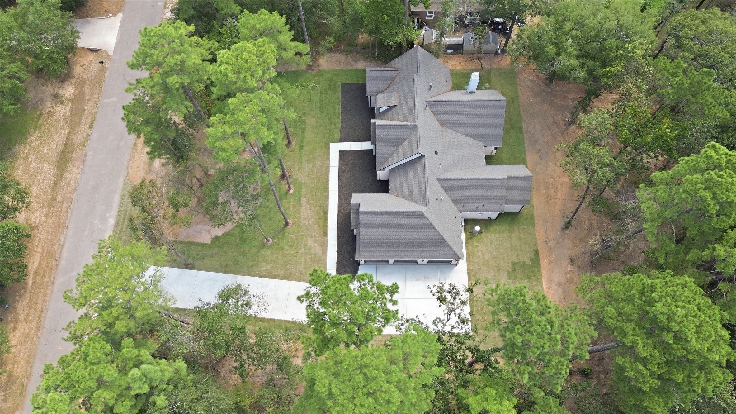 207 Creekside Property Photo 39