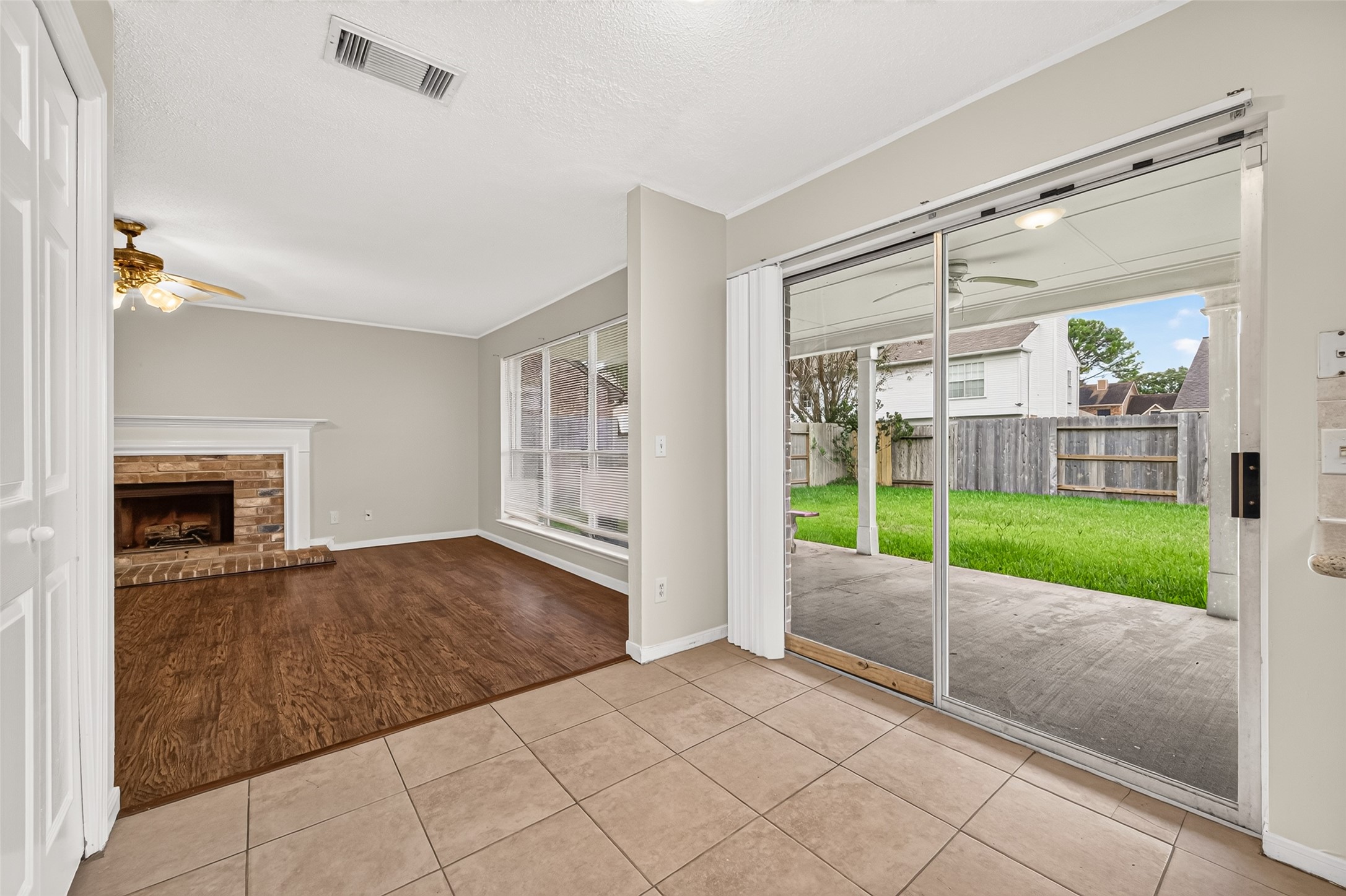 10115 Storm Meadow Drive Property Photo 8