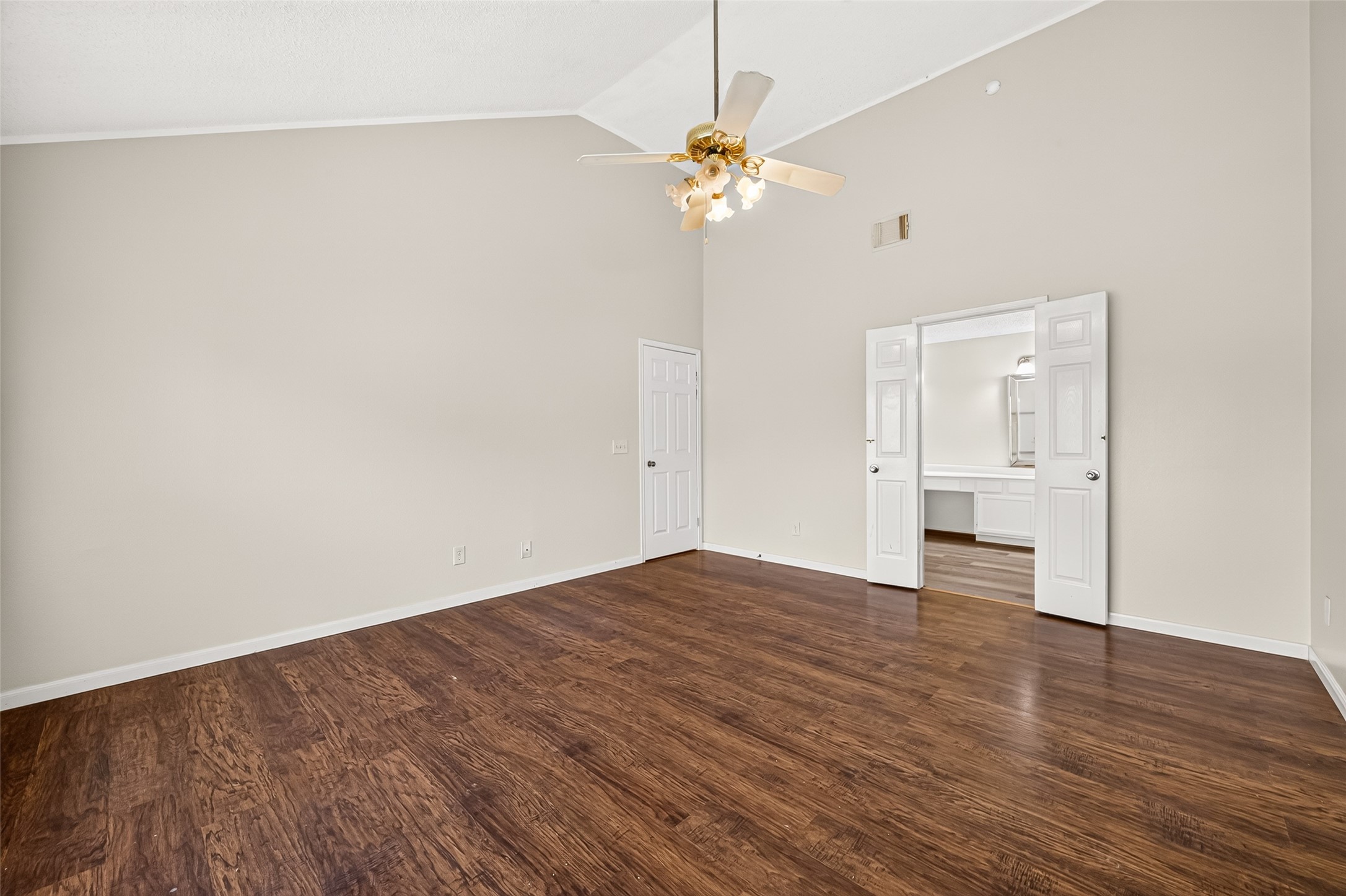 10115 Storm Meadow Drive Property Photo 15