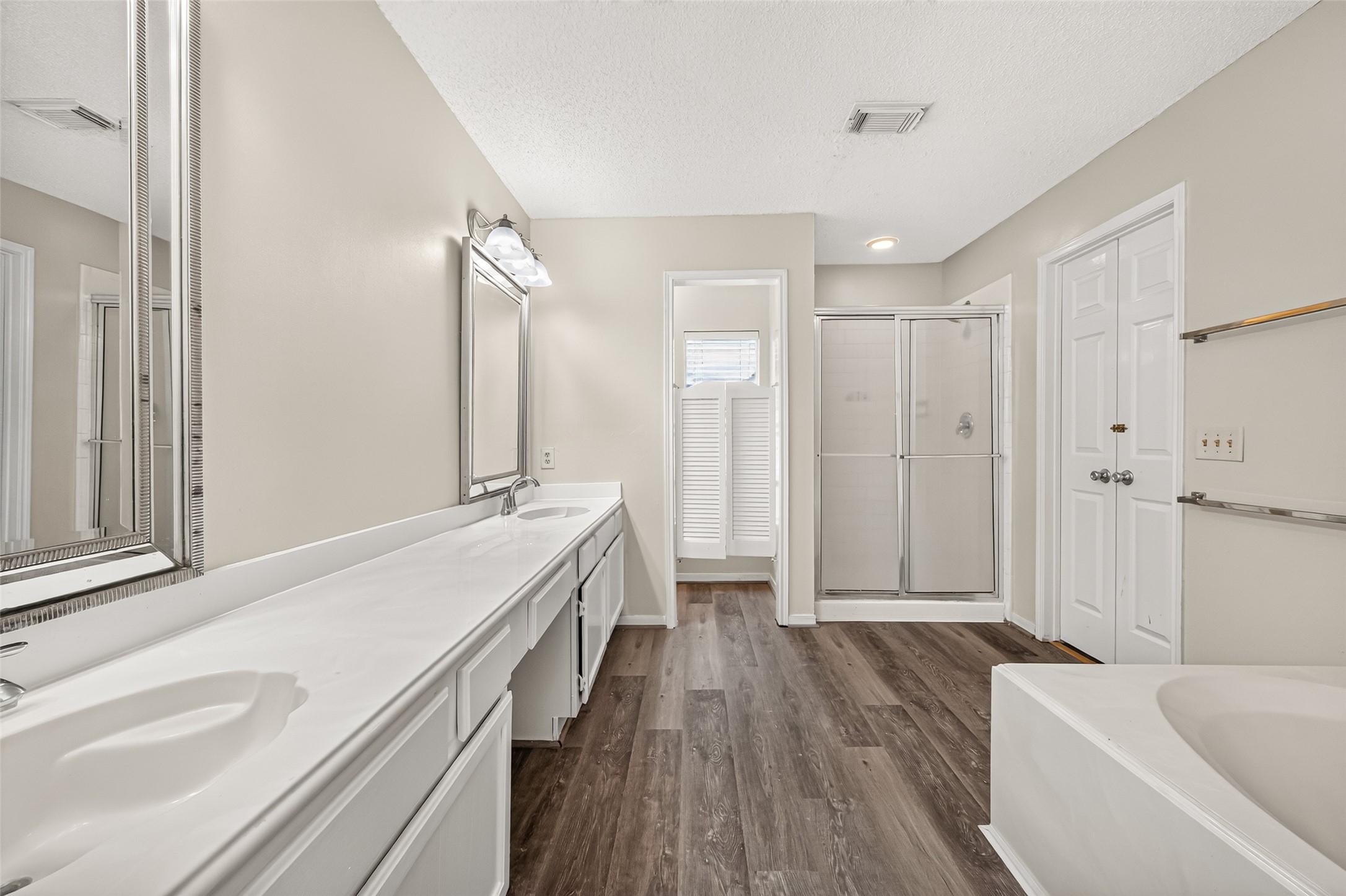 10115 Storm Meadow Drive Property Photo 18