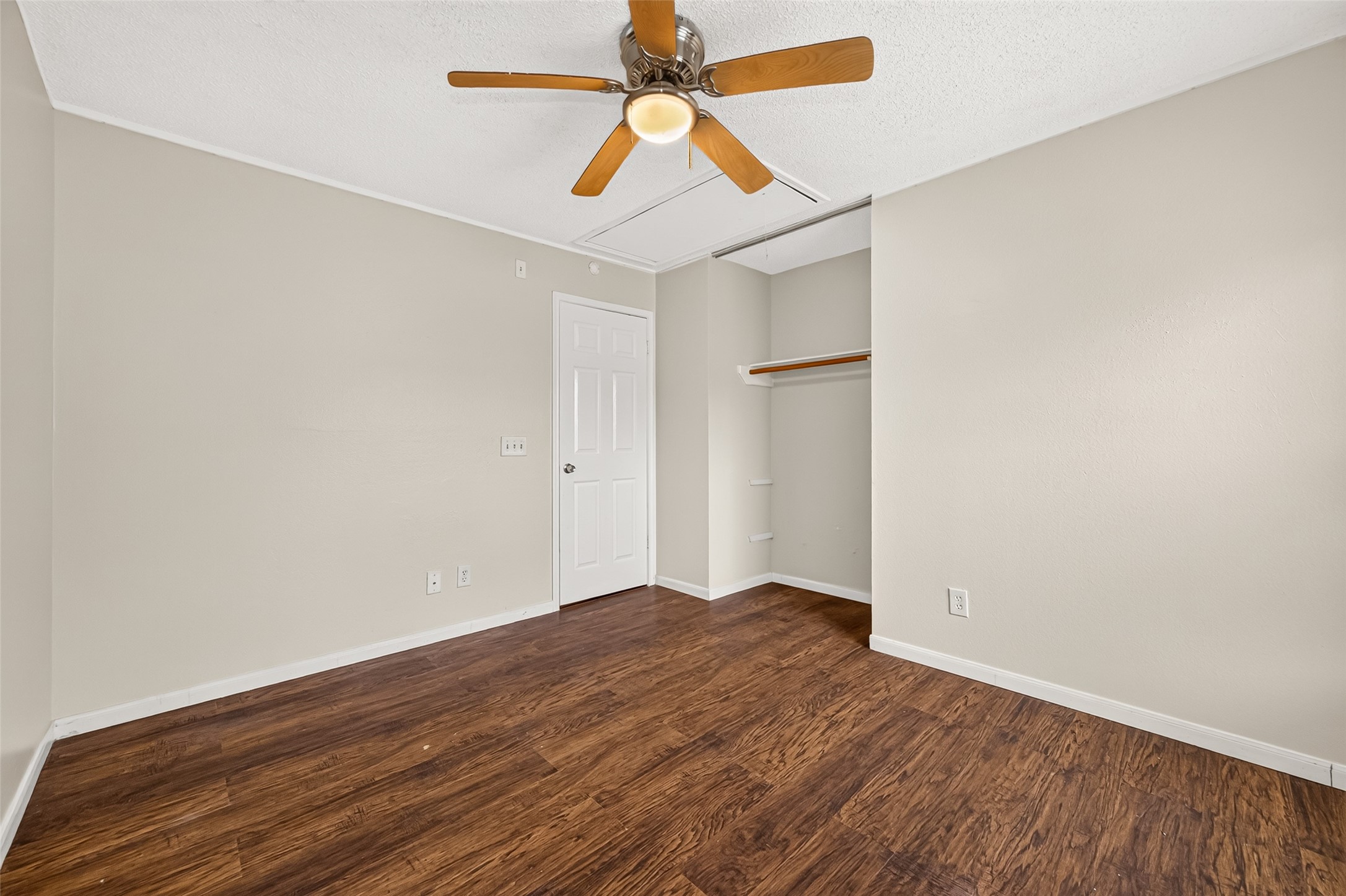 10115 Storm Meadow Drive Property Photo 24