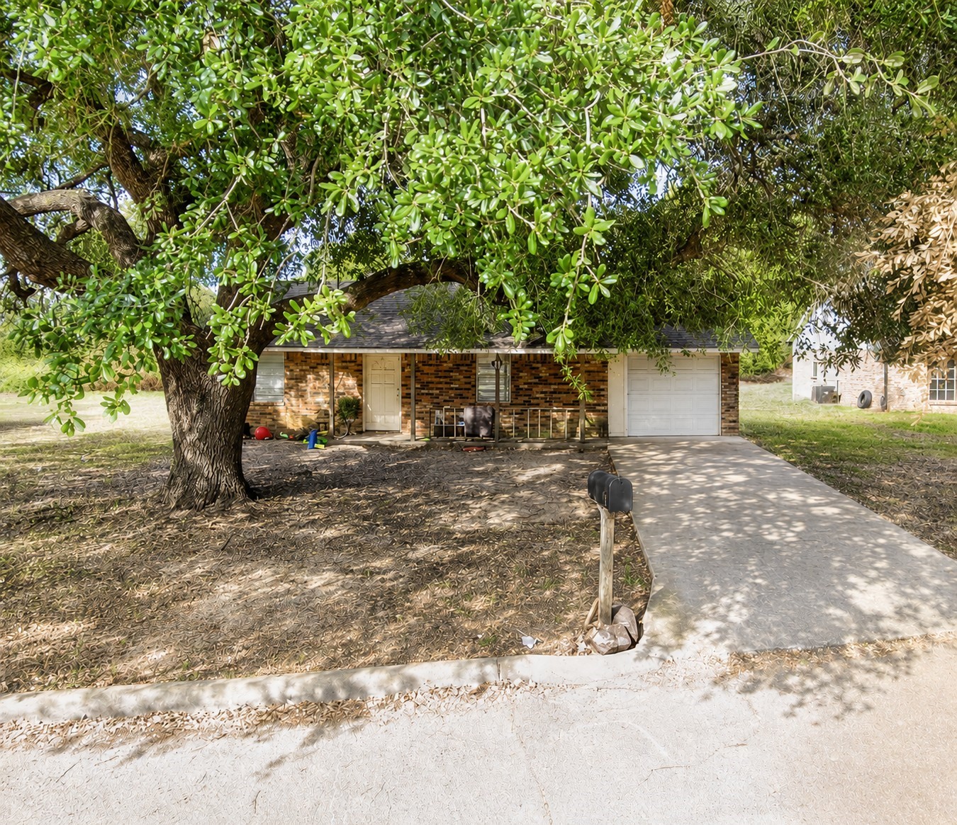 164 Pine Meadows Property Photo 1
