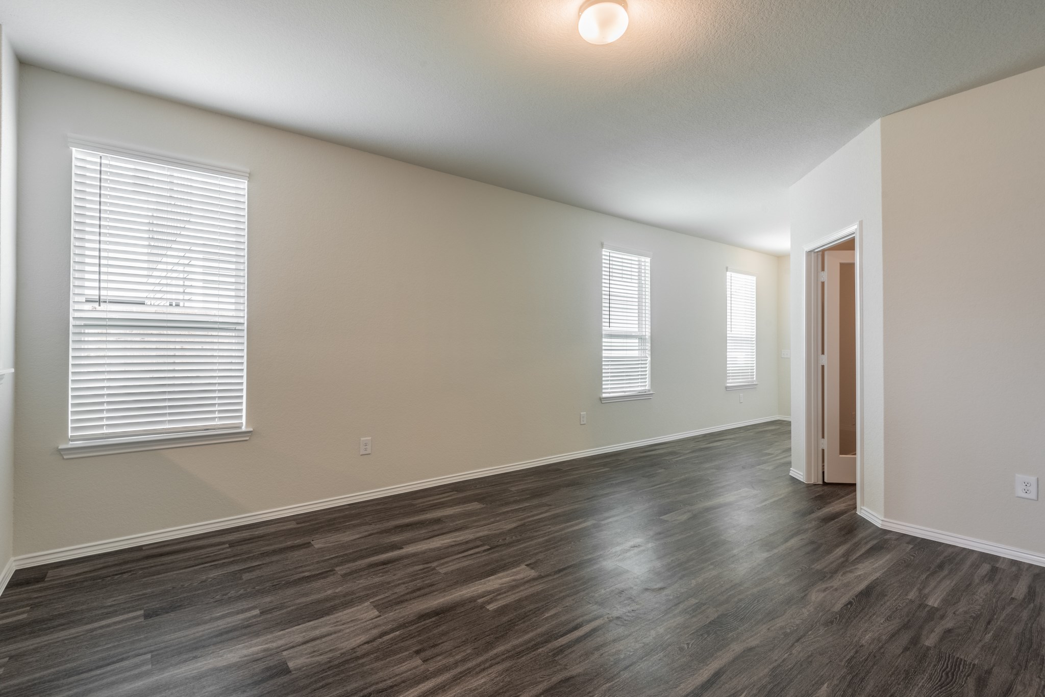 5715 Pampus Prairie Road Property Photo 5