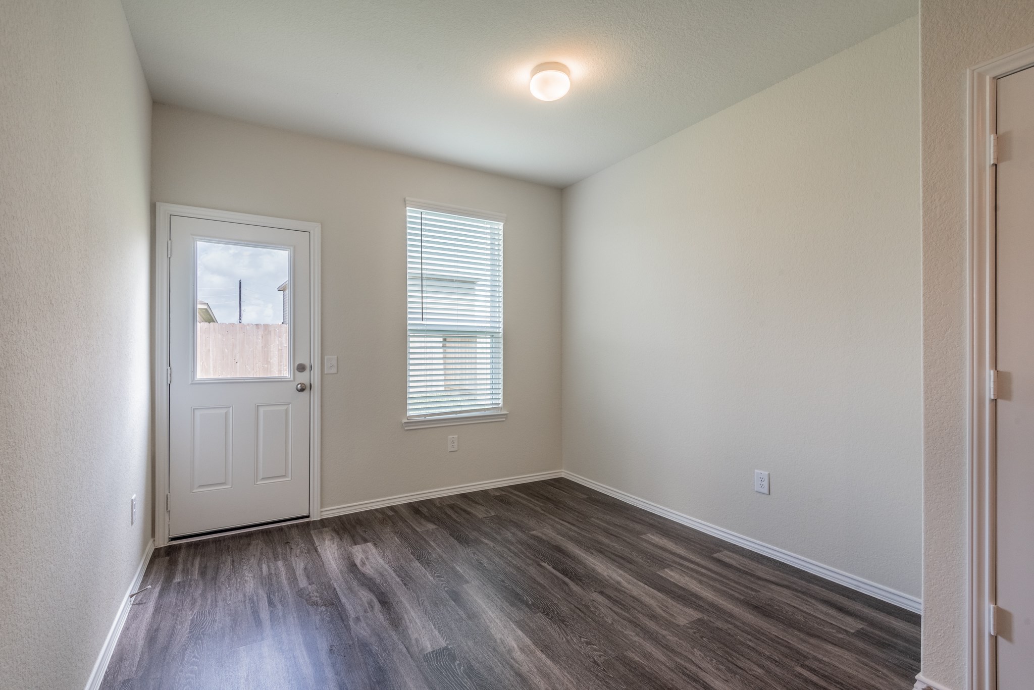 5715 Pampus Prairie Road Property Photo 13