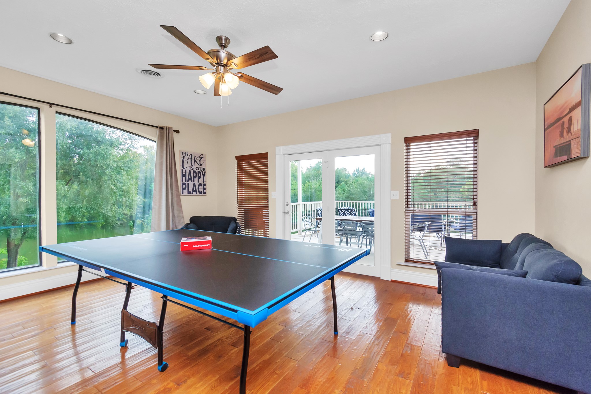 1730 Lakeshore Drive Property Photo 7