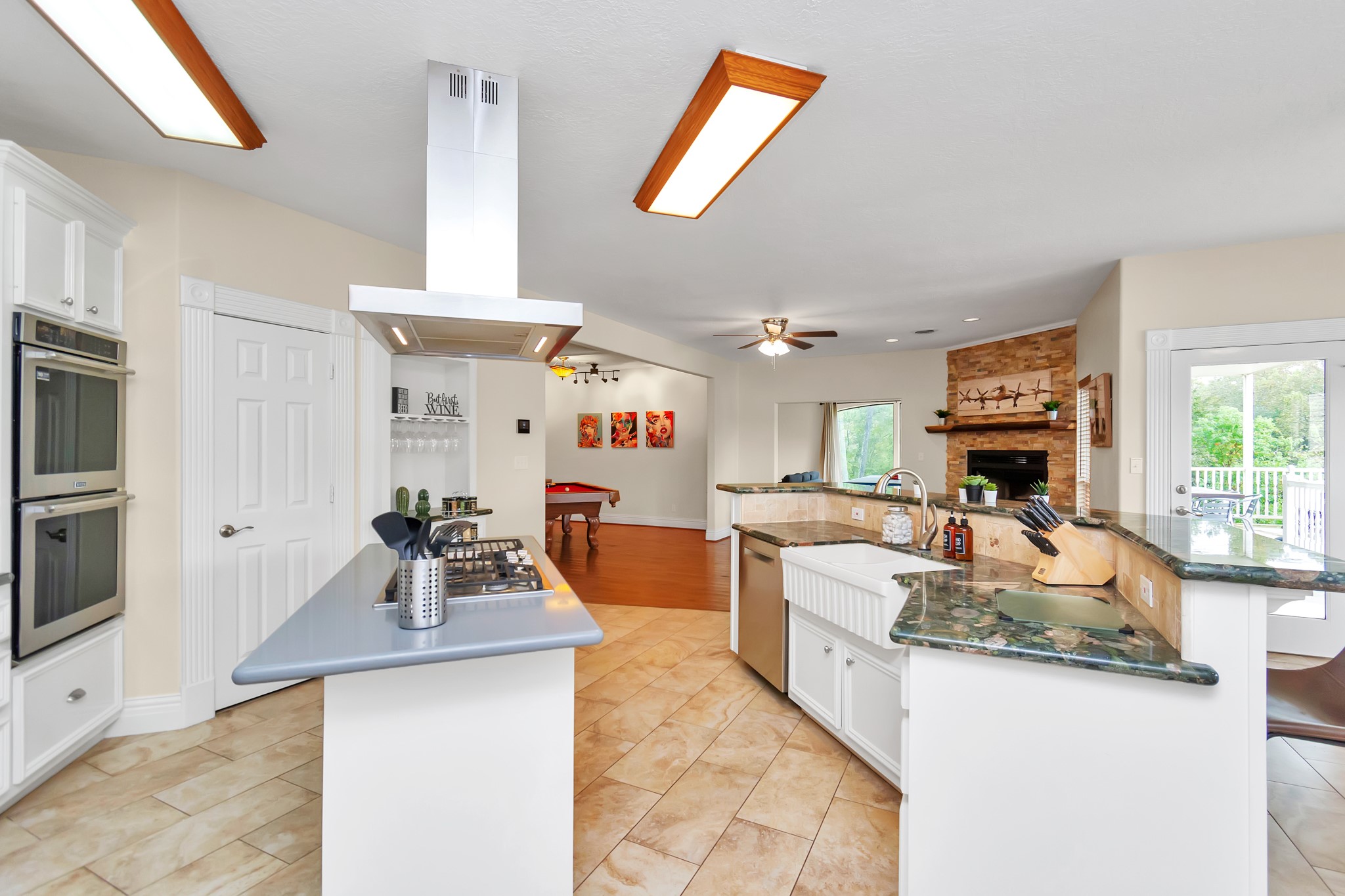 1730 Lakeshore Drive Property Photo 14