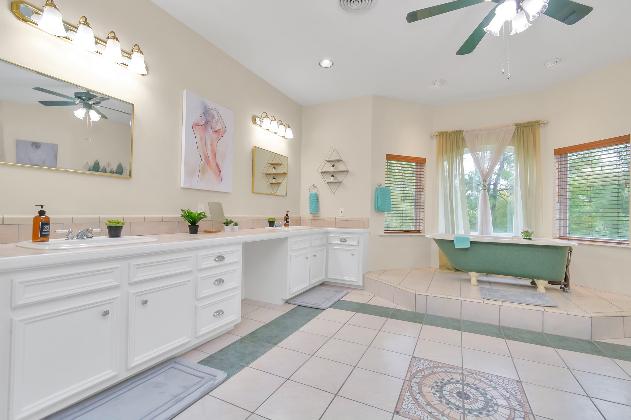 1730 Lakeshore Drive Property Photo 37