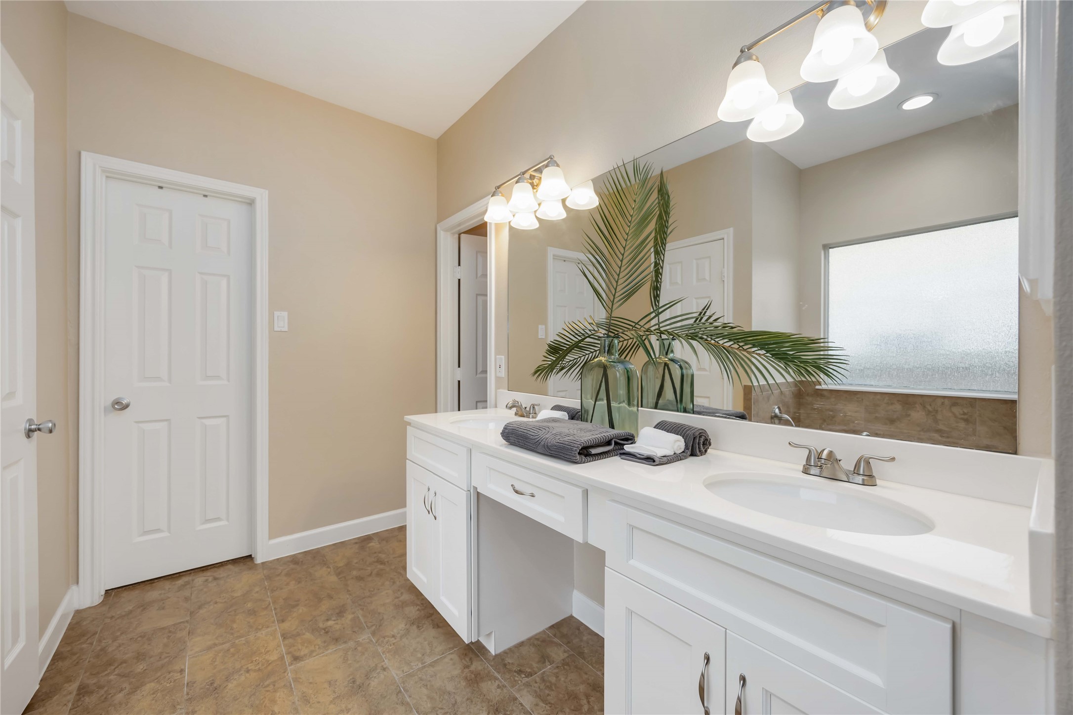 5498 Appleblossom Lane Property Photo 24