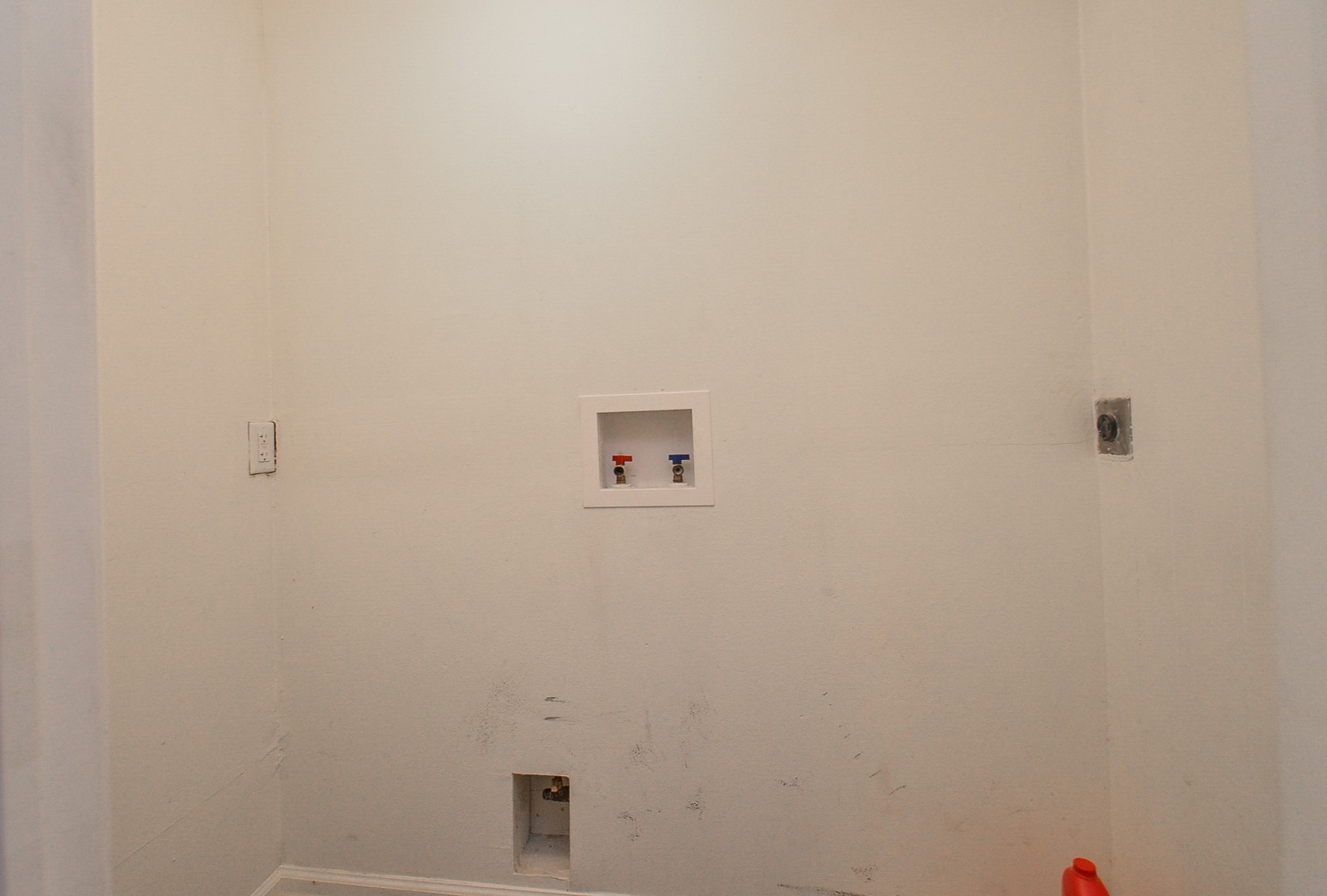 911 Kemp Street Property Photo 21