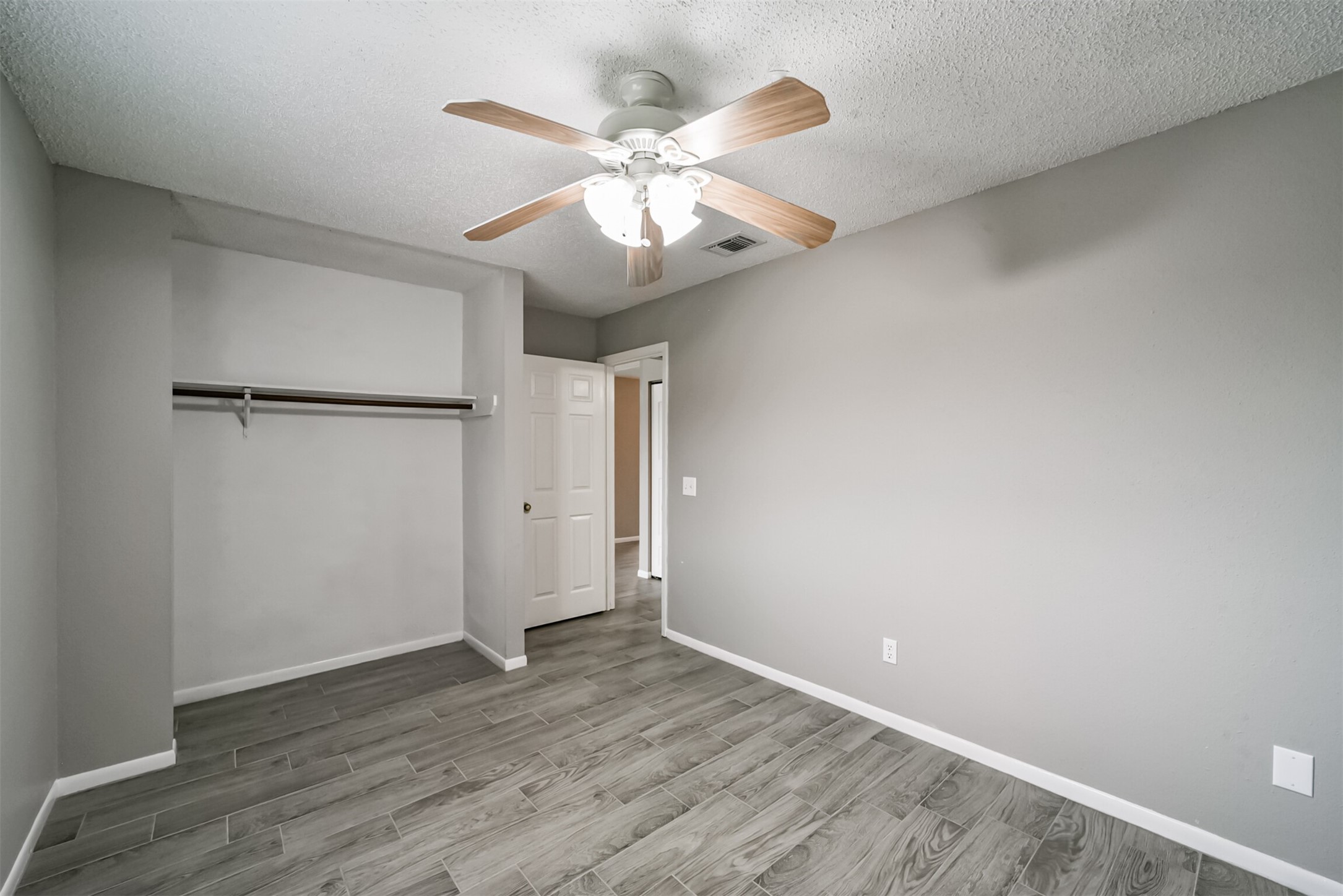 1613 Brook Meadow Drive Property Photo 16