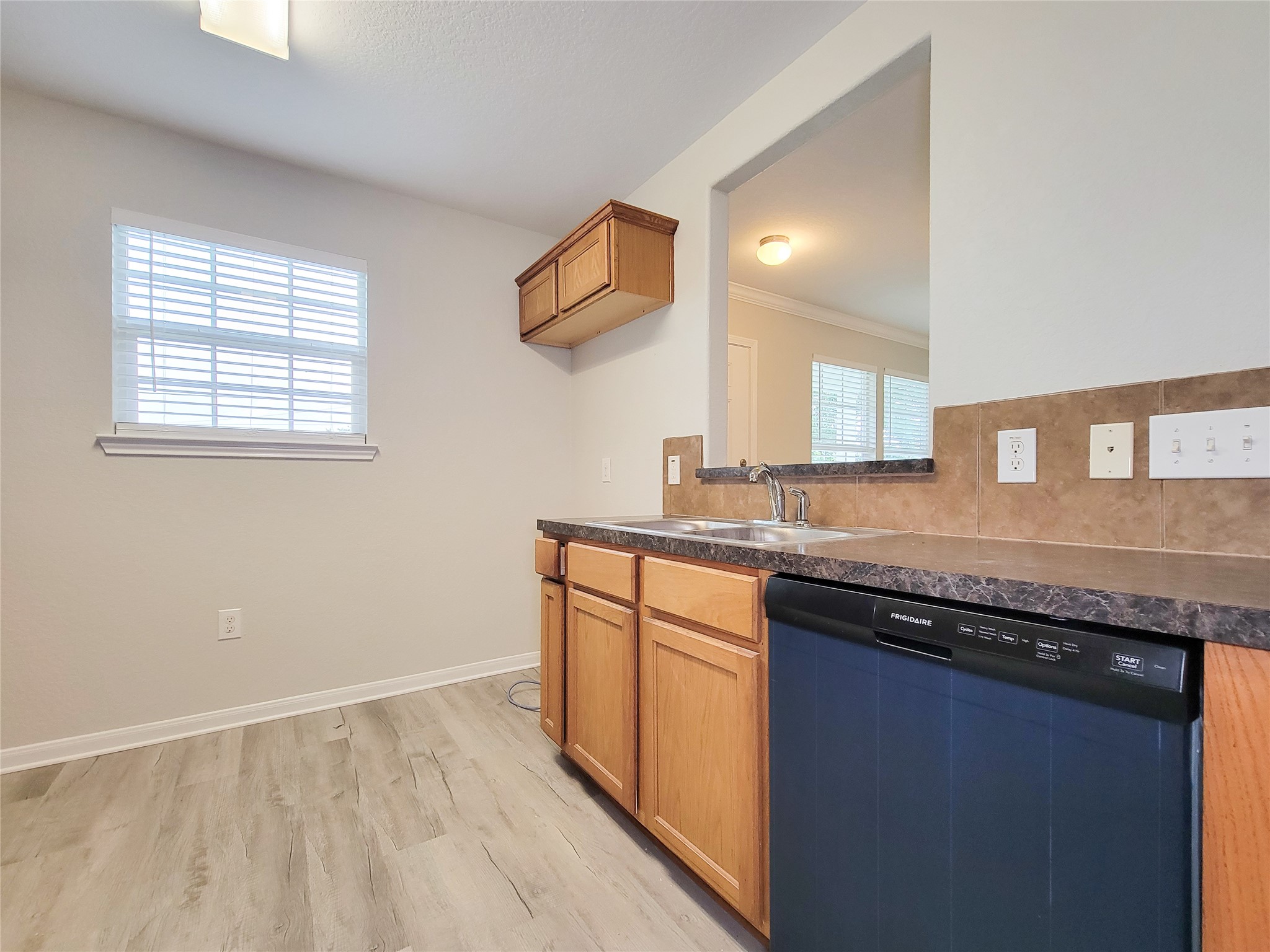 315 20th Property Photo 11