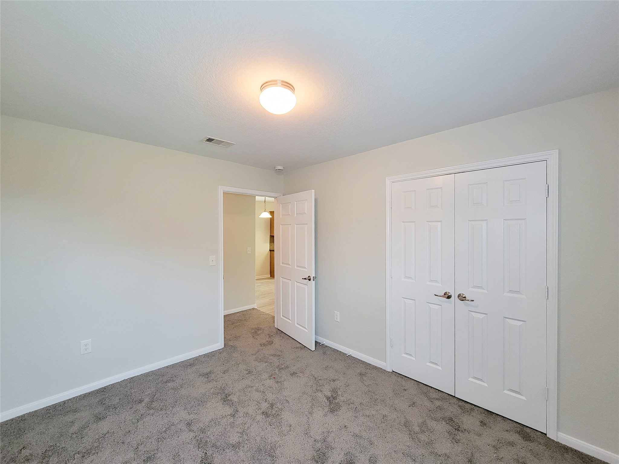 315 20th Property Photo 18