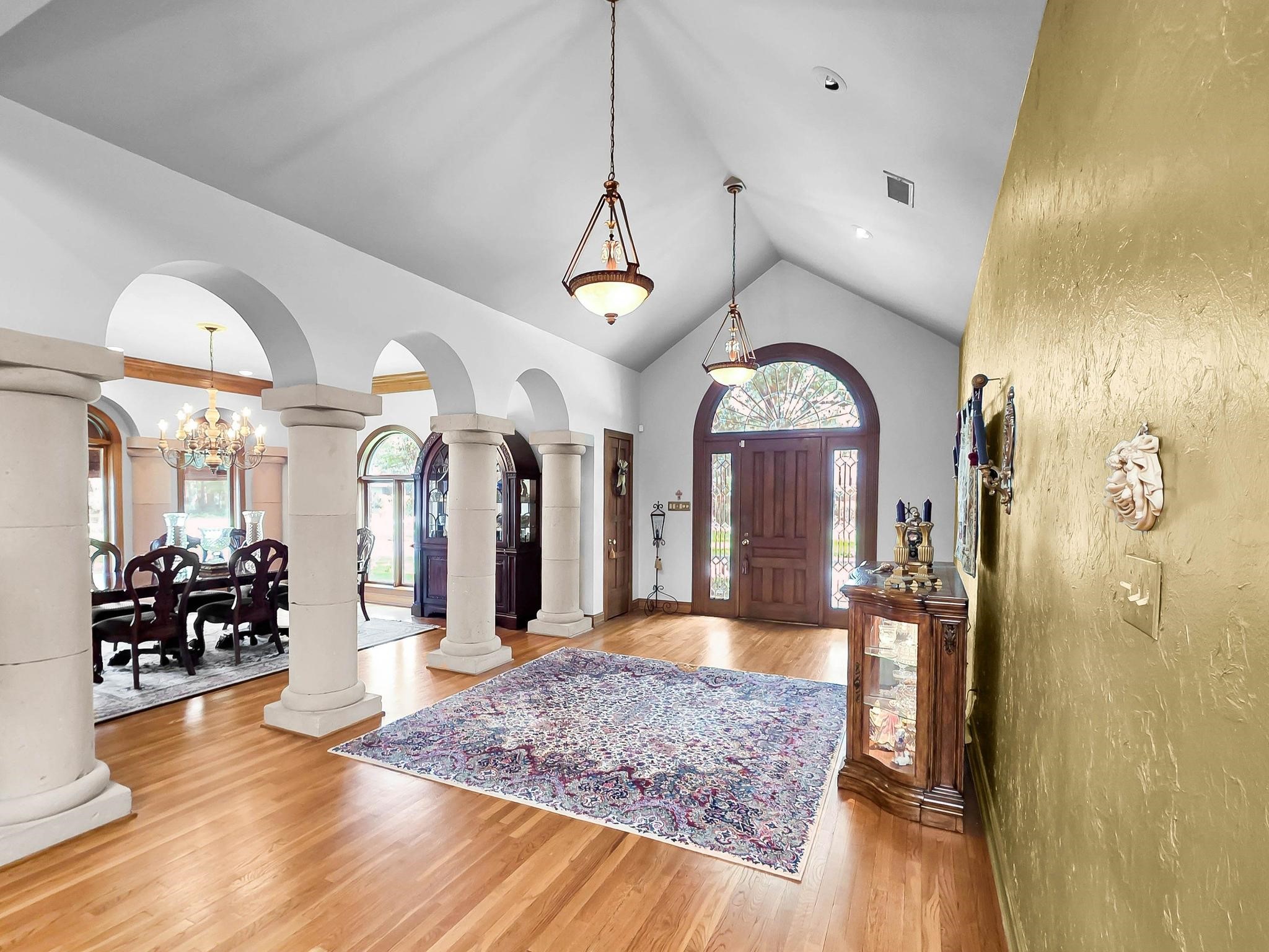 3 Bayou Bend Property Photo 5