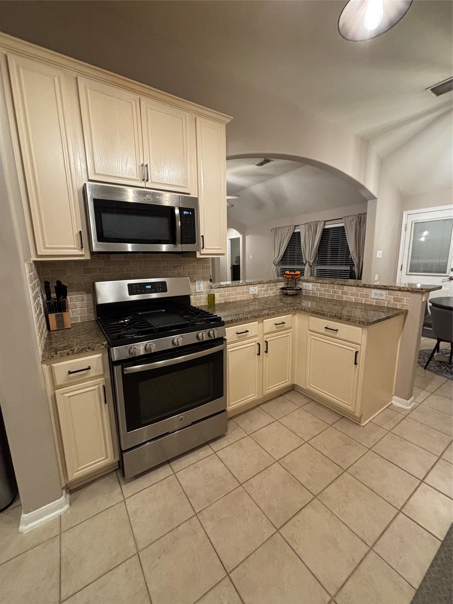 24423 Schivener House Lane Property Photo 8