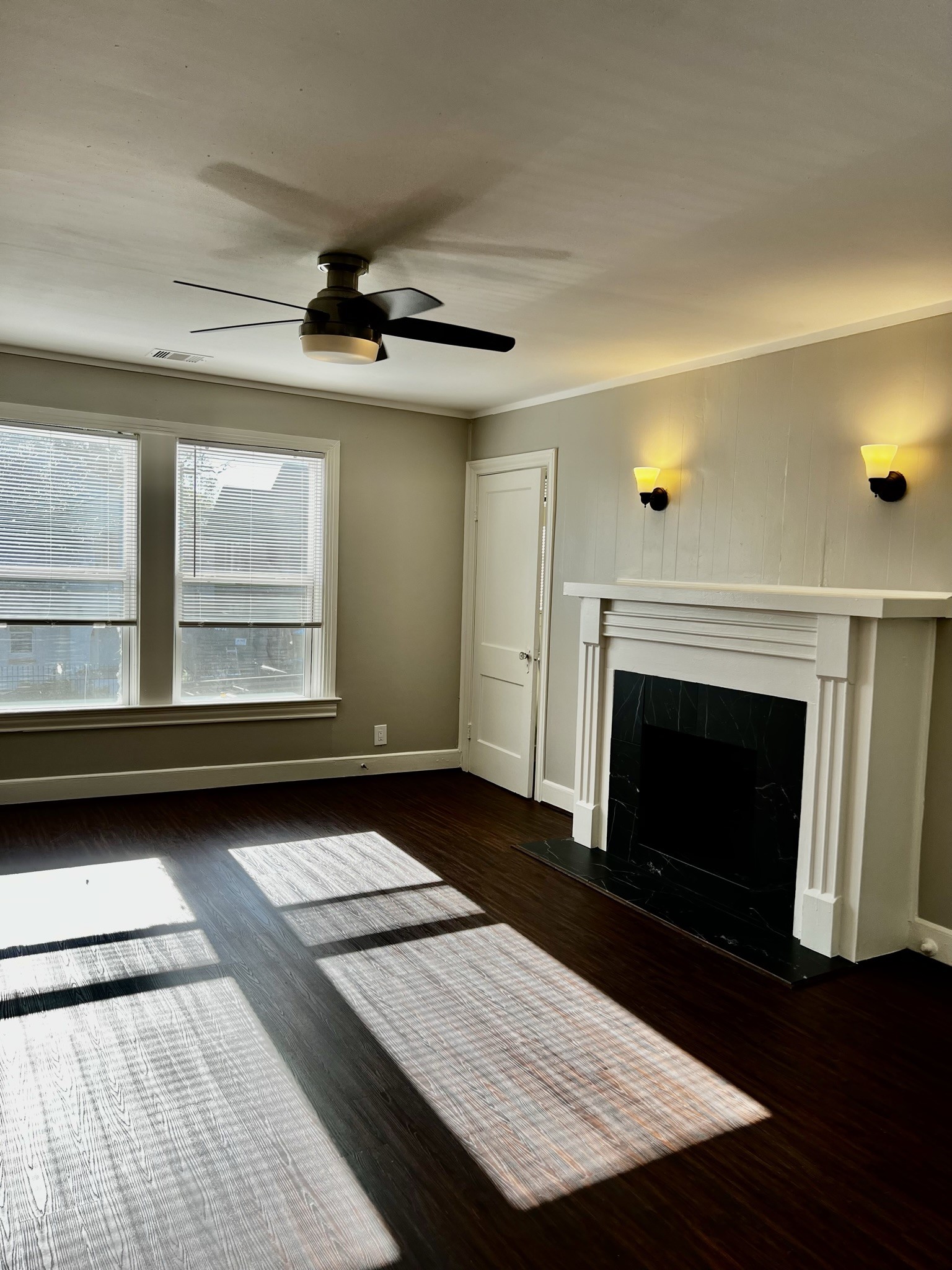 2411 Truxillo Street Property Photo 7
