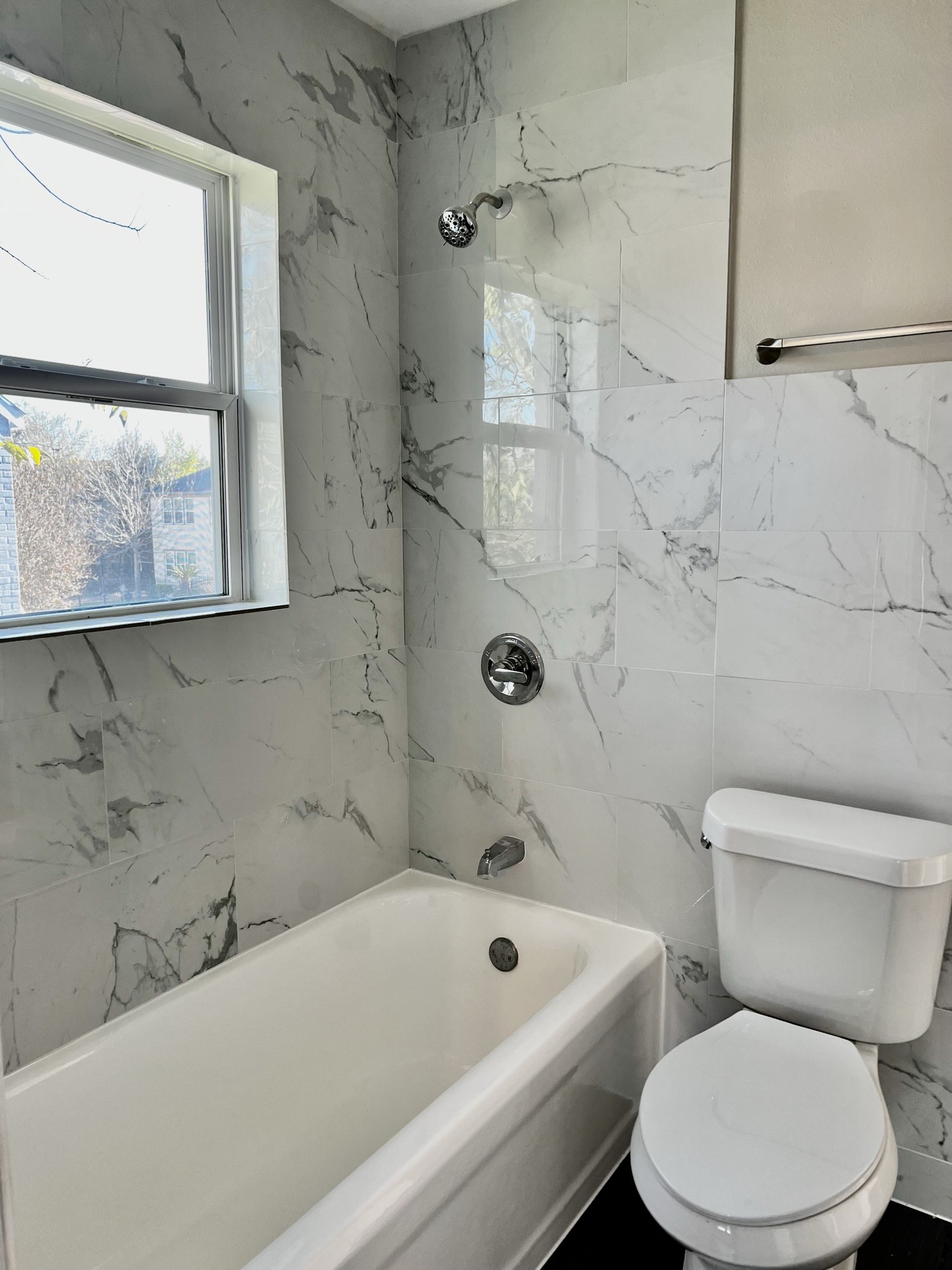 2411 Truxillo Street Property Photo 14