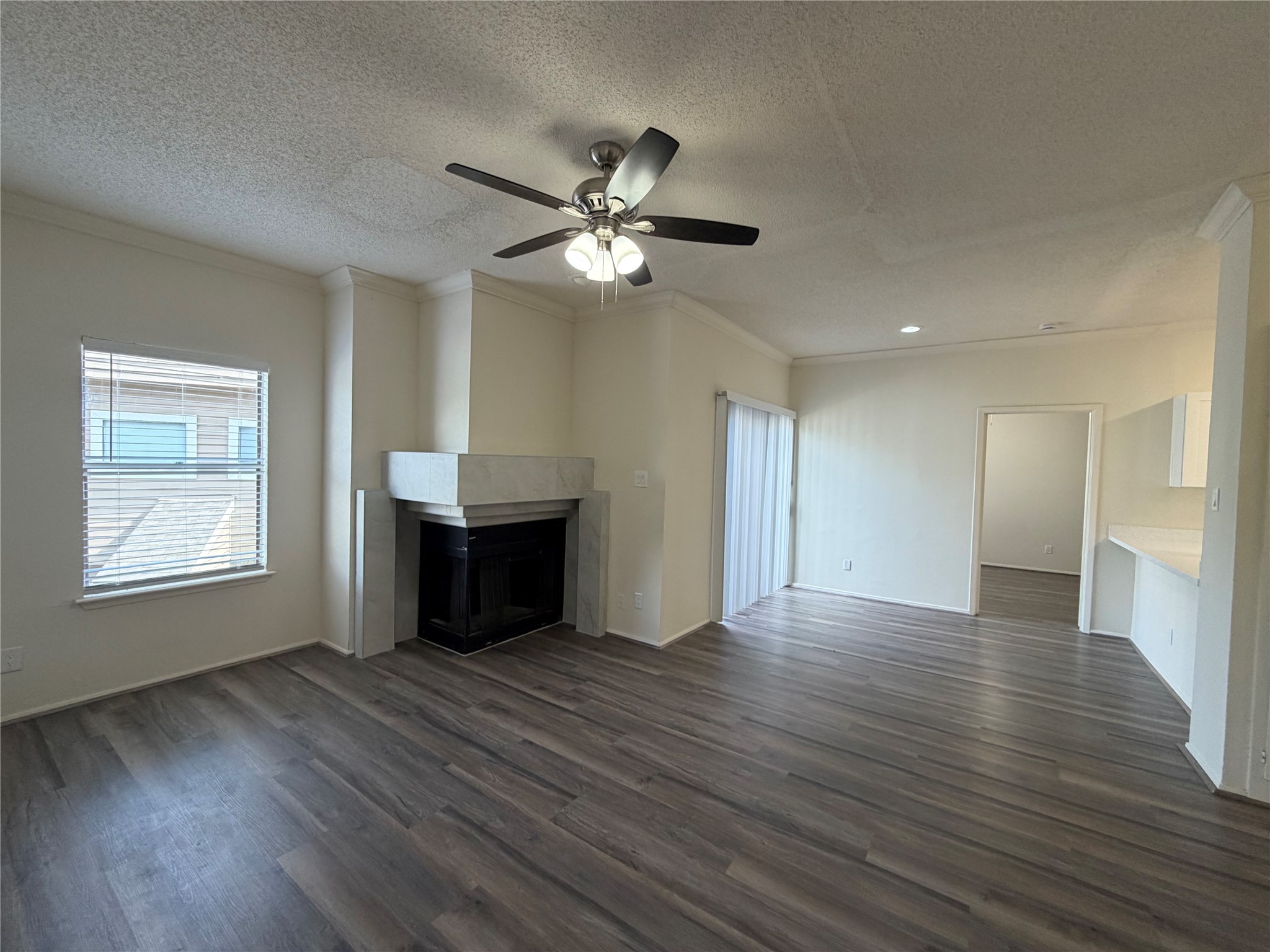 2710 Grants Lake Boulevard B4 Property Photo 1