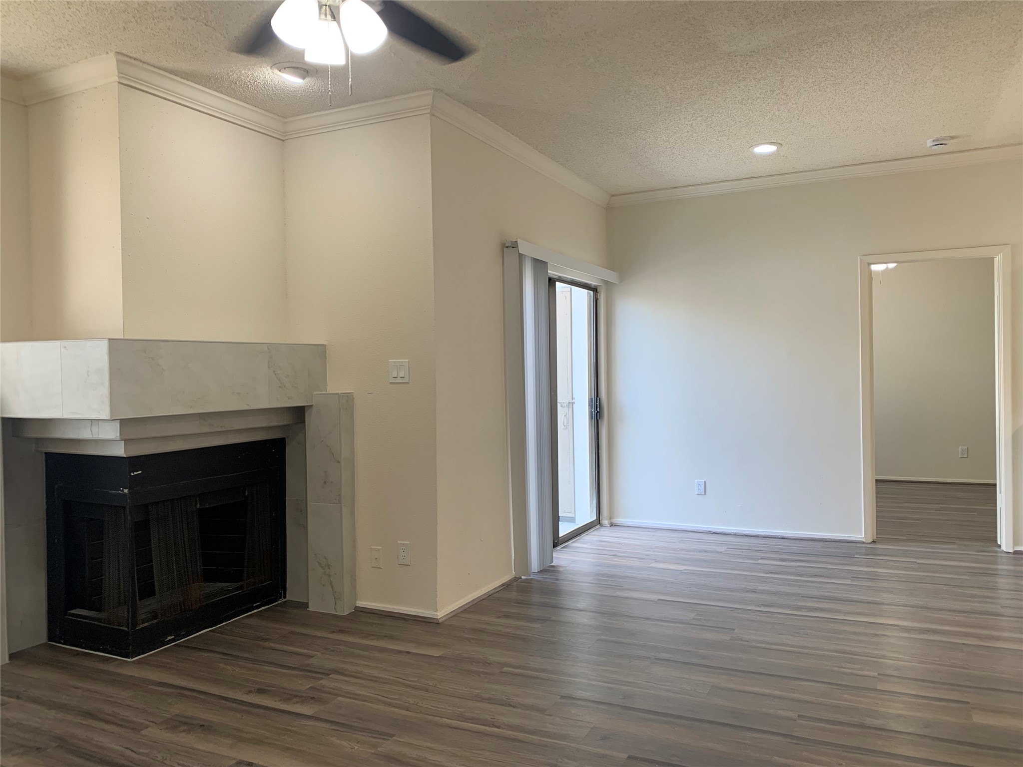 2710 Grants Lake Boulevard B4 Property Photo 2
