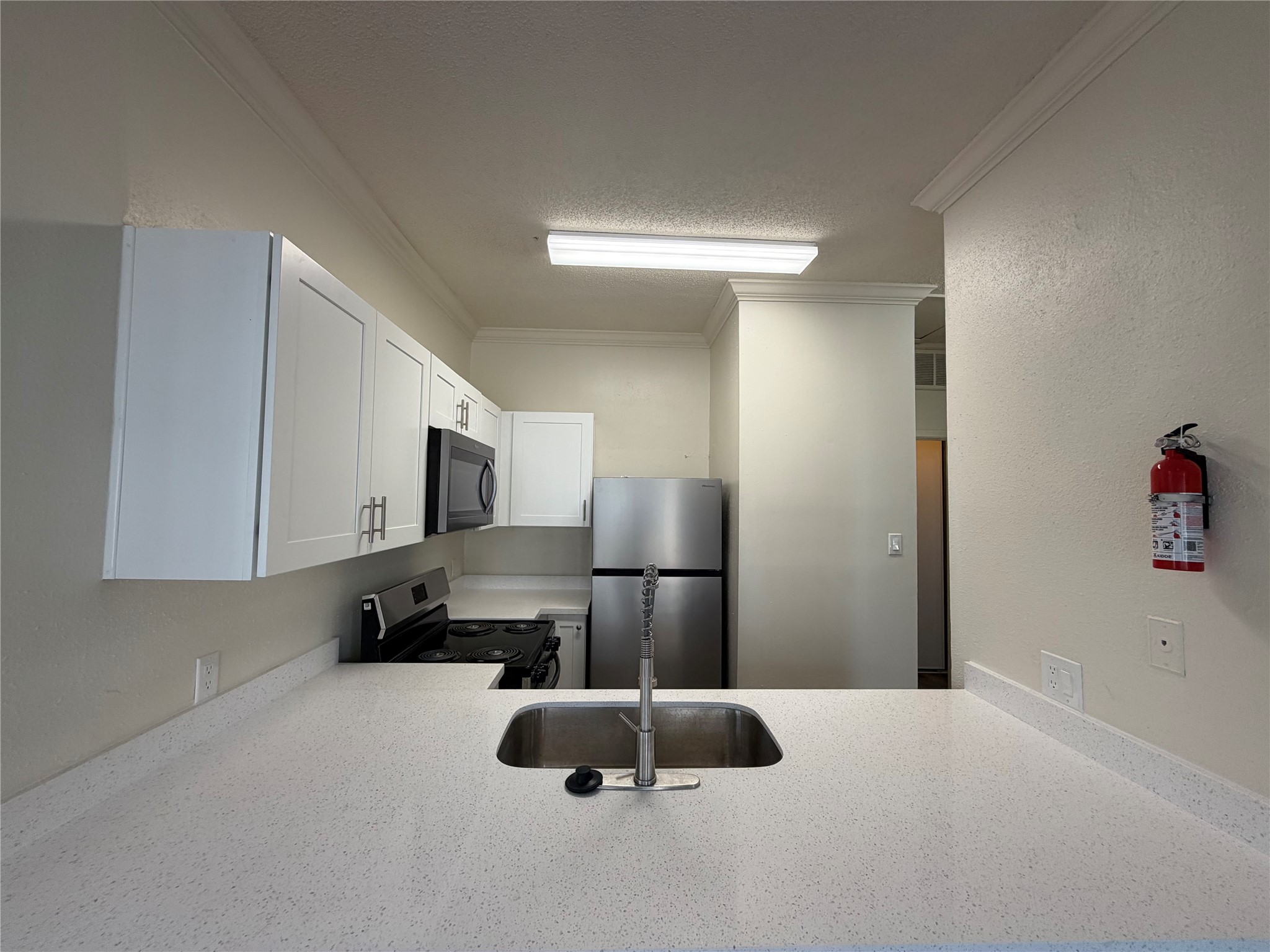 2710 Grants Lake Boulevard B4 Property Photo 3