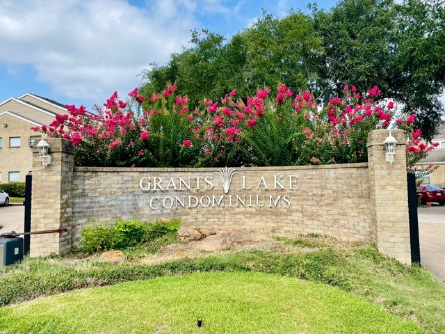 2710 Grants Lake Boulevard B4 Property Photo 15