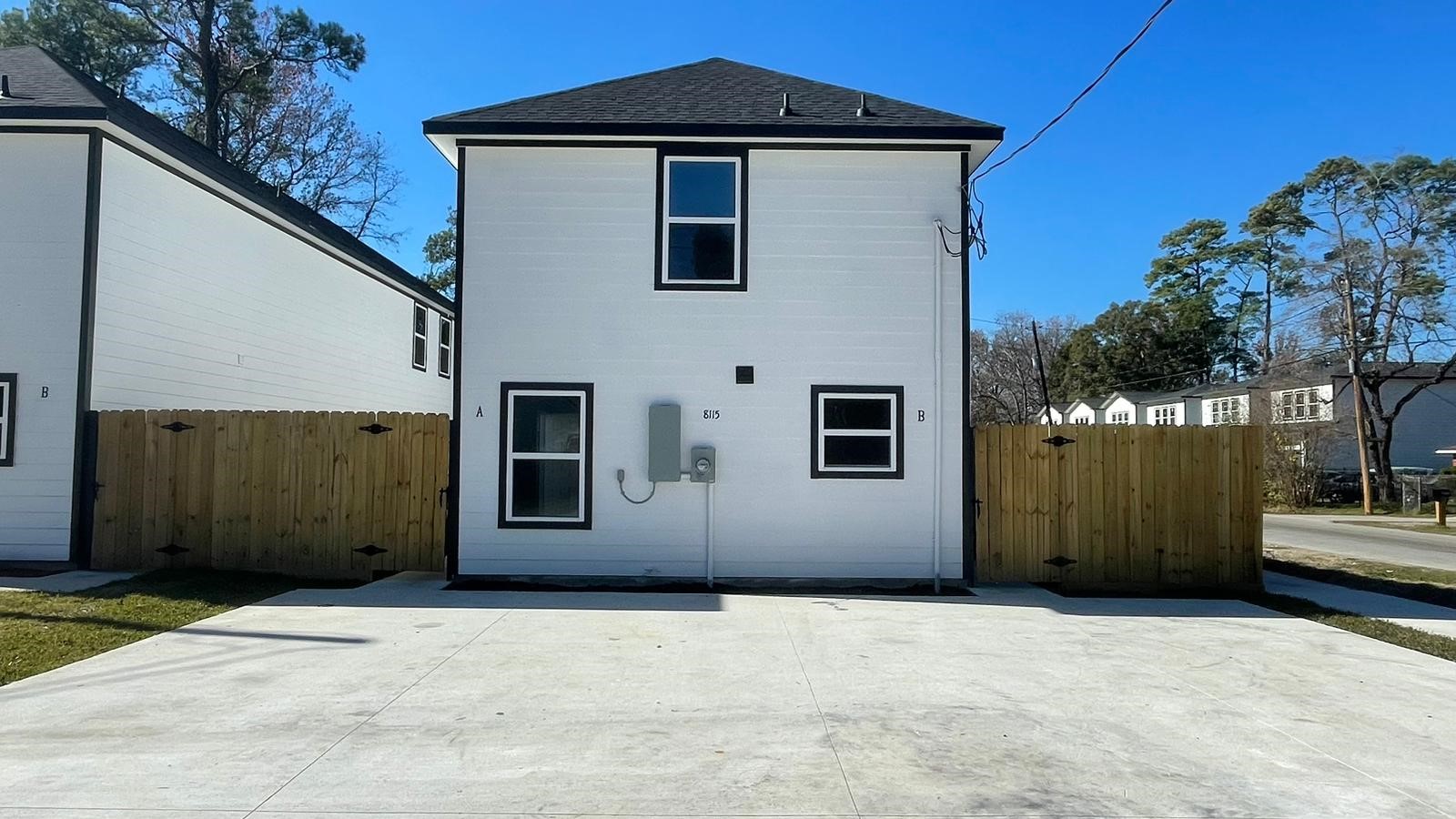 8216 Richland Drive Property Photo 1