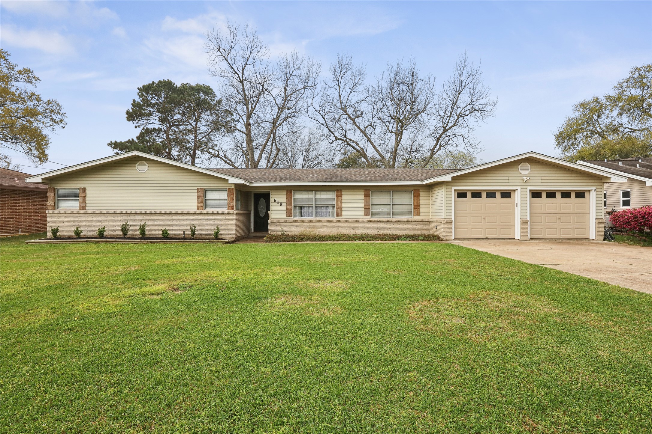 619 N 24th Street Property Photo