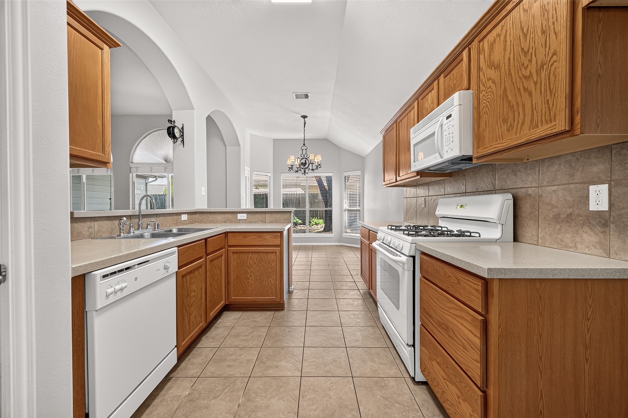 11915 Lois Lane Property Photo 10