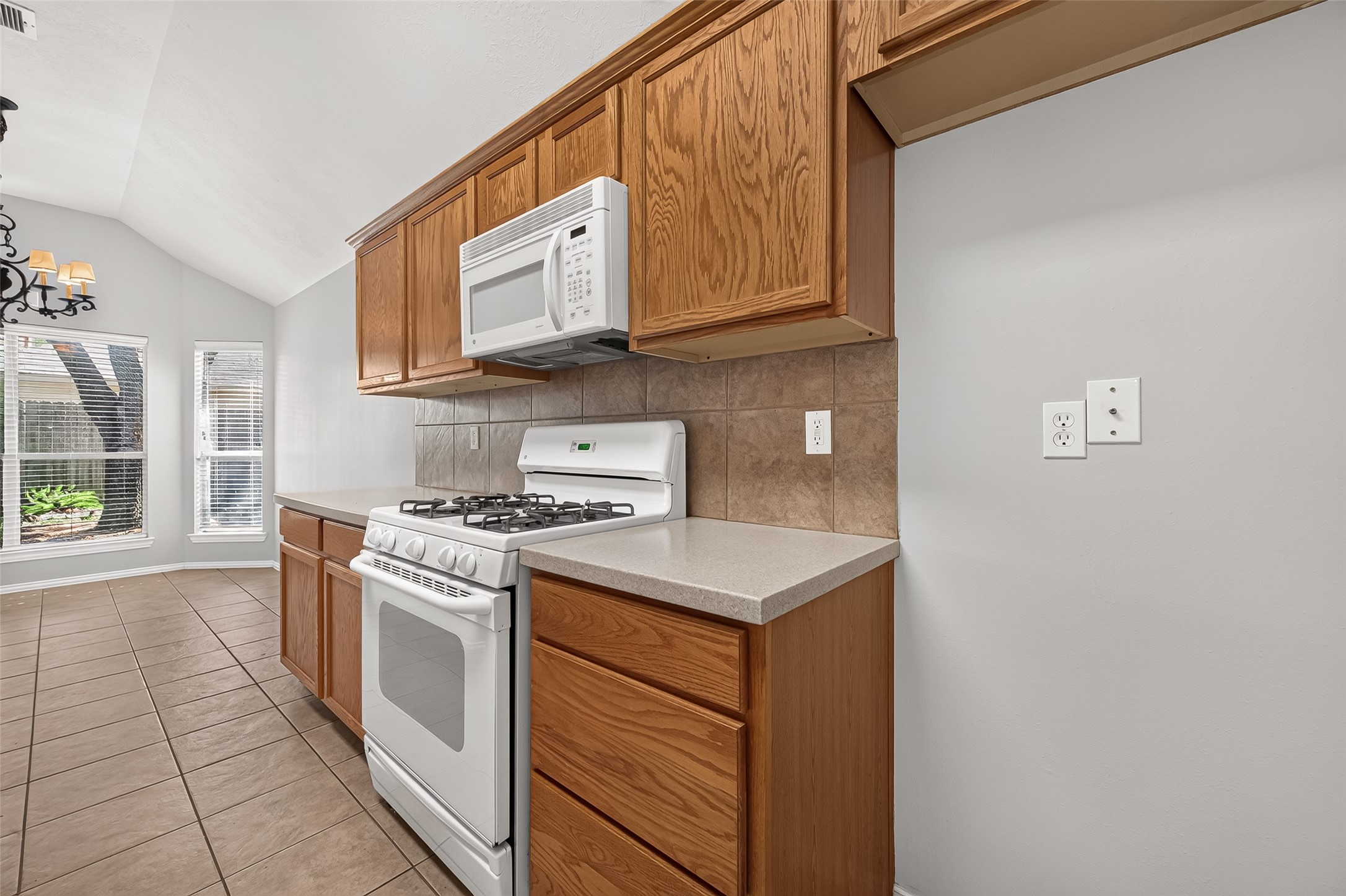 11915 Lois Lane Property Photo 11