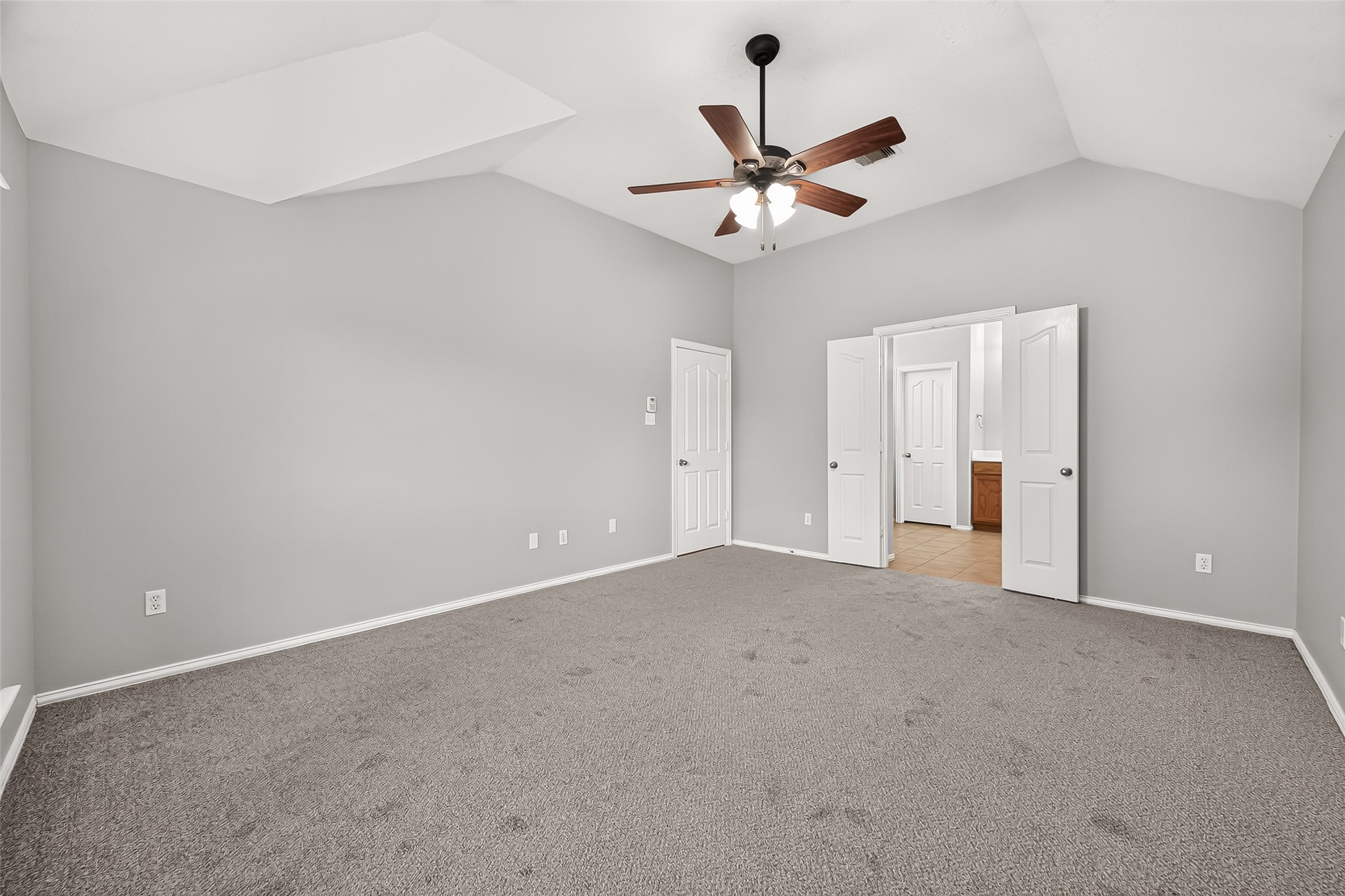 11915 Lois Lane Property Photo 28