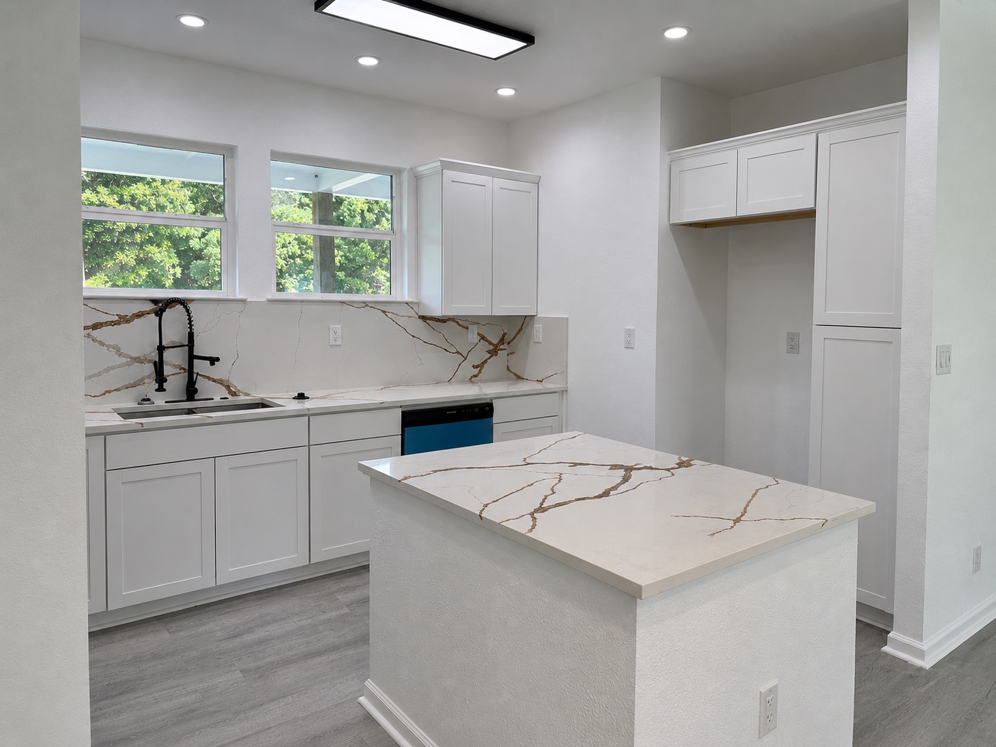 1010 Linden Street Property Photo 17