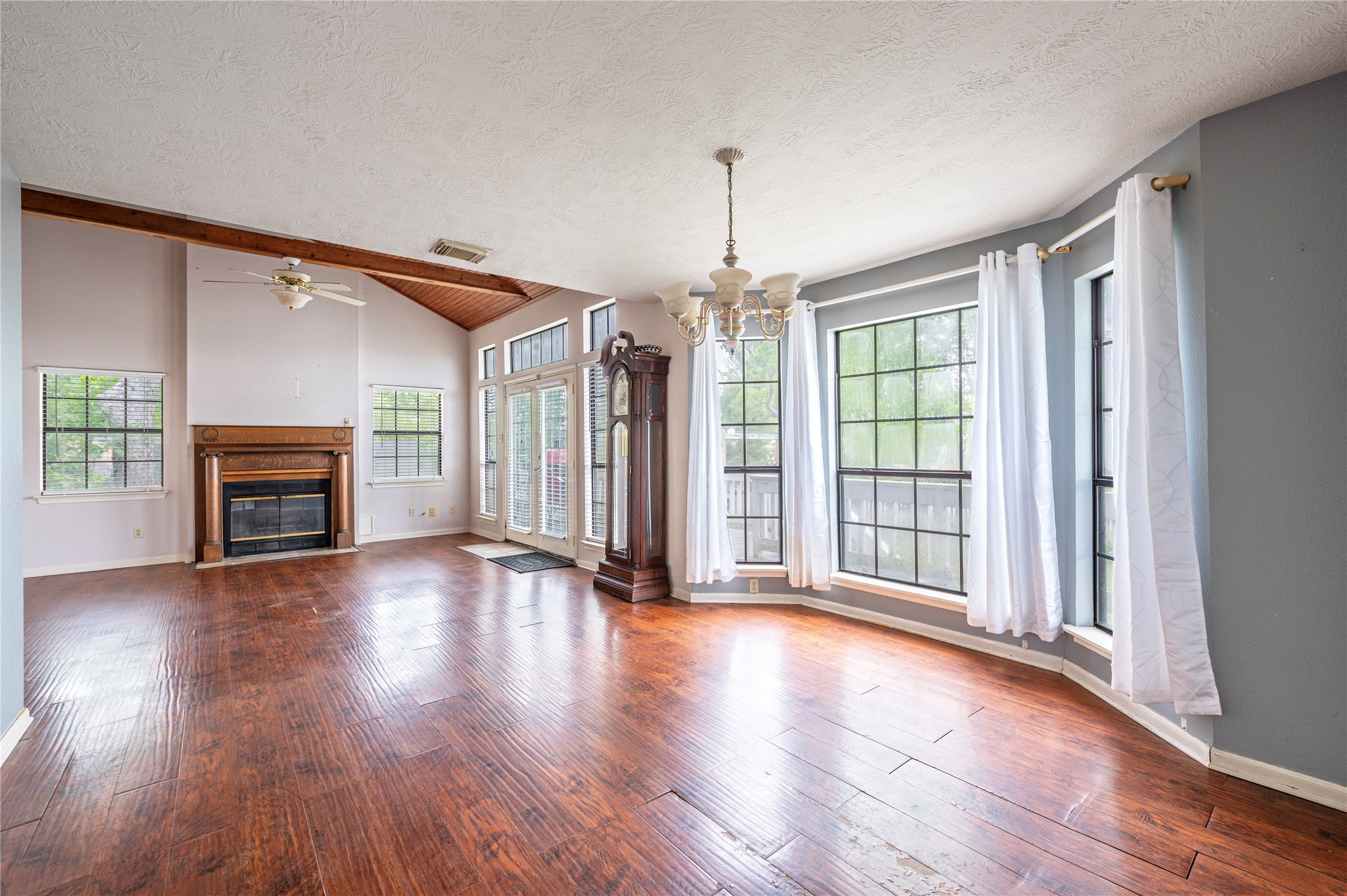 3726 Bayshore Drive Property Photo 6