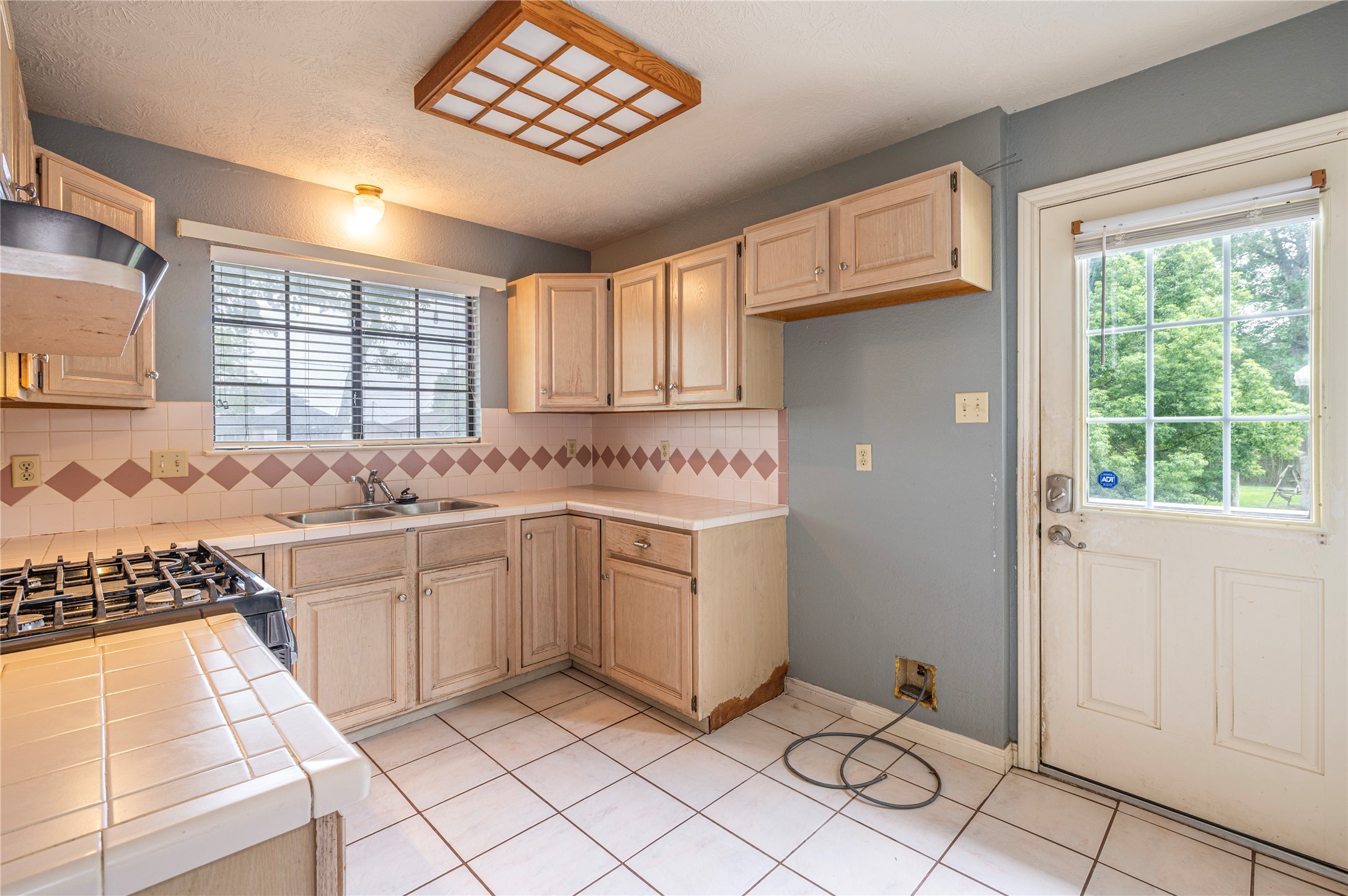 3726 Bayshore Drive Property Photo 11