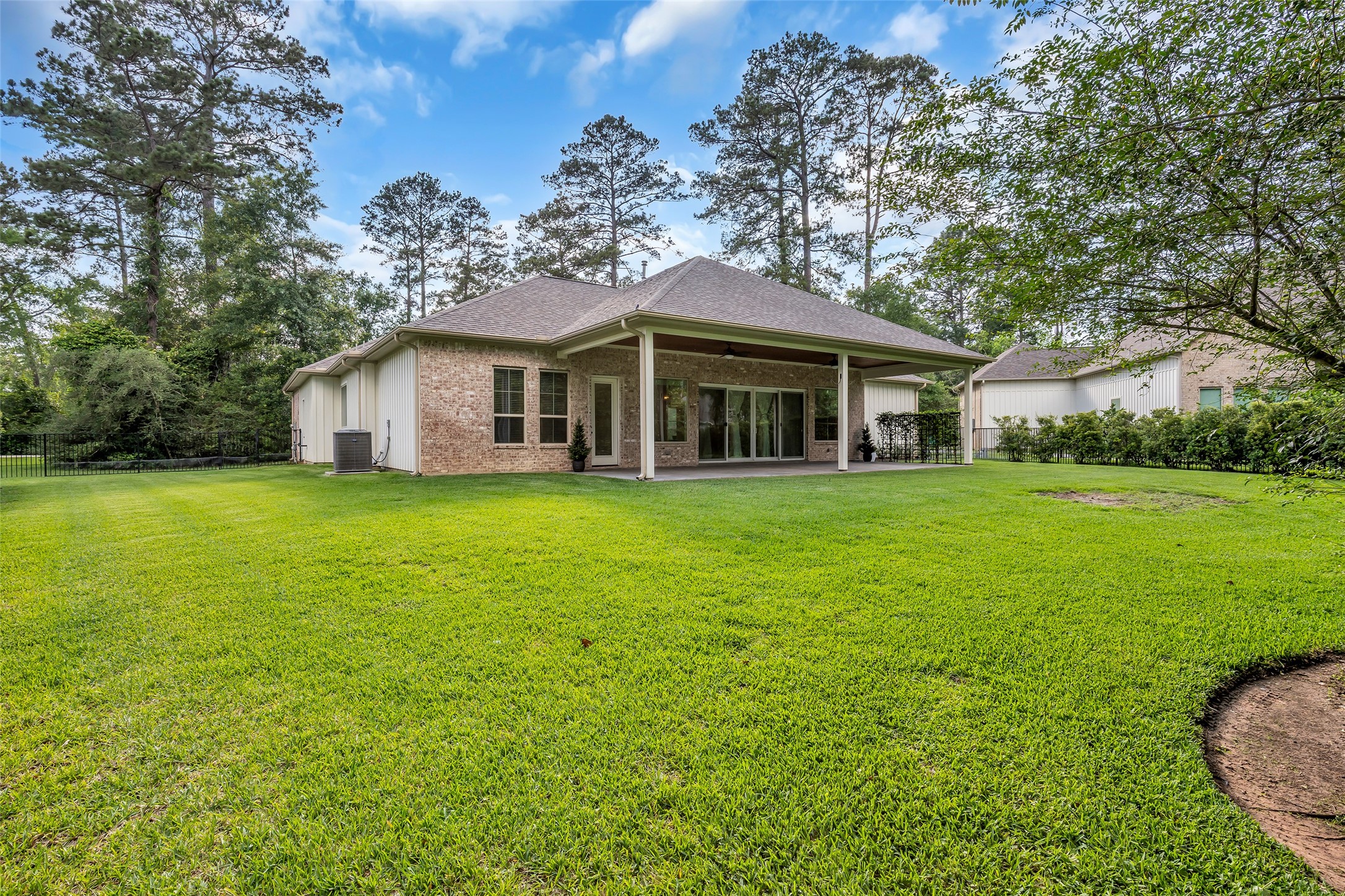 12134 S Tara Plantation Drive Property Photo 34